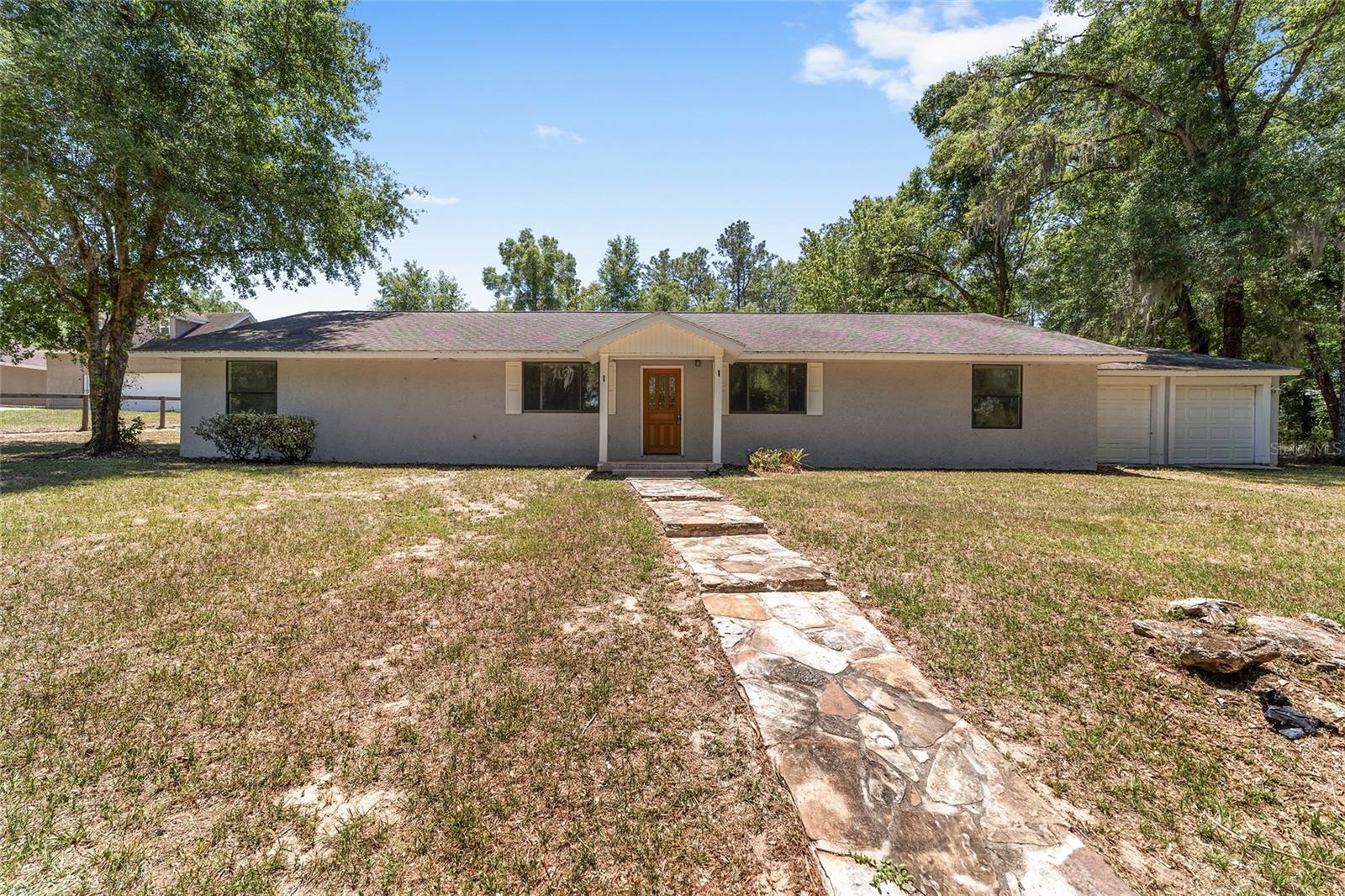 Single Family Residence in OCALA, FL - Daniel Dourado