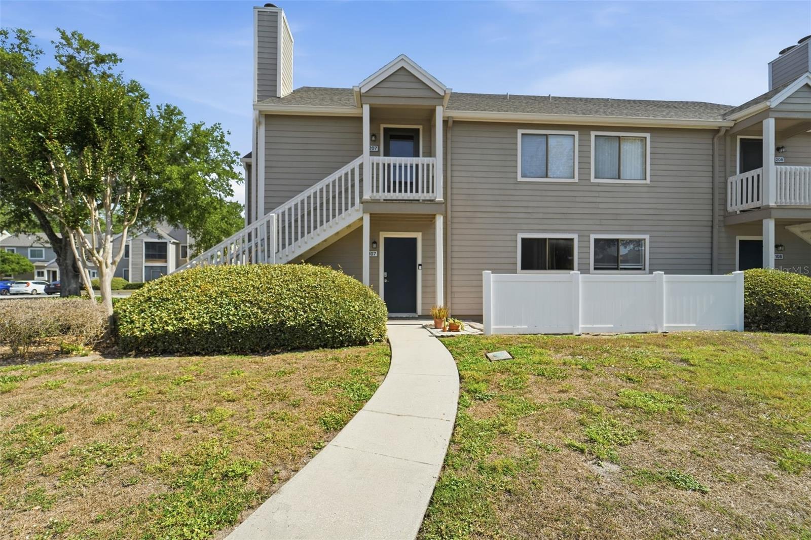 Condominium em ALTAMONTE SPRINGS, FL - Daniel Dourado