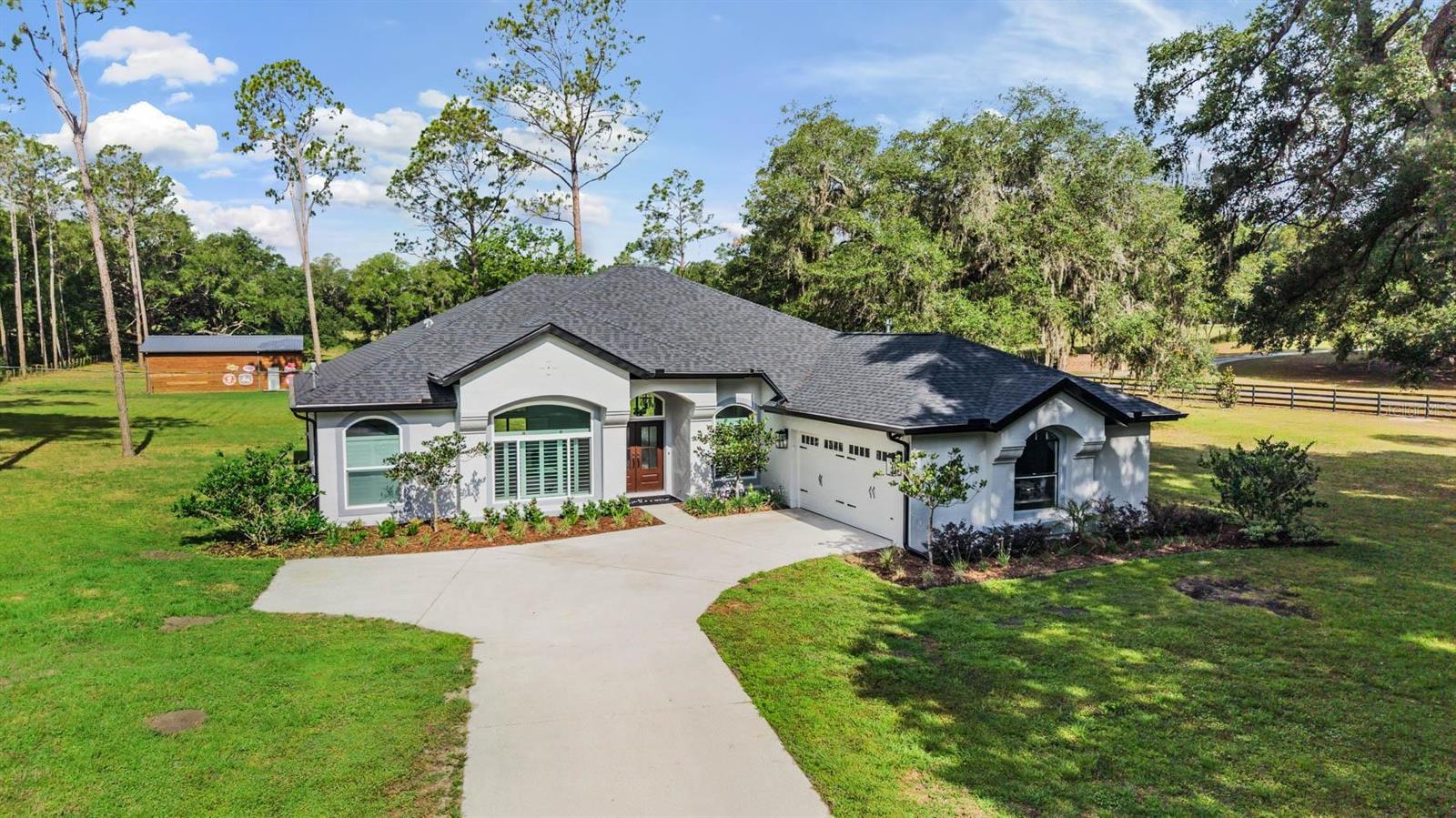 Single Family Residence in DADE CITY, FL - Daniel Dourado