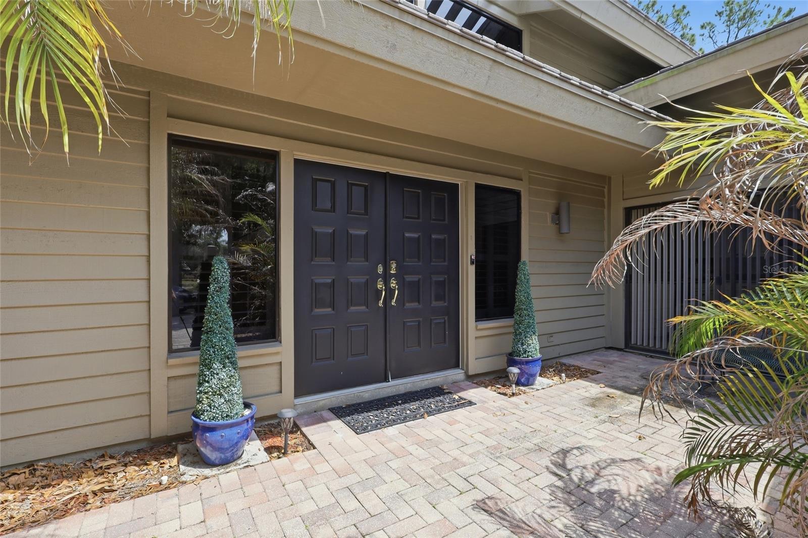 Single Family Residence in WESLEY CHAPEL, FL - Daniel Dourado