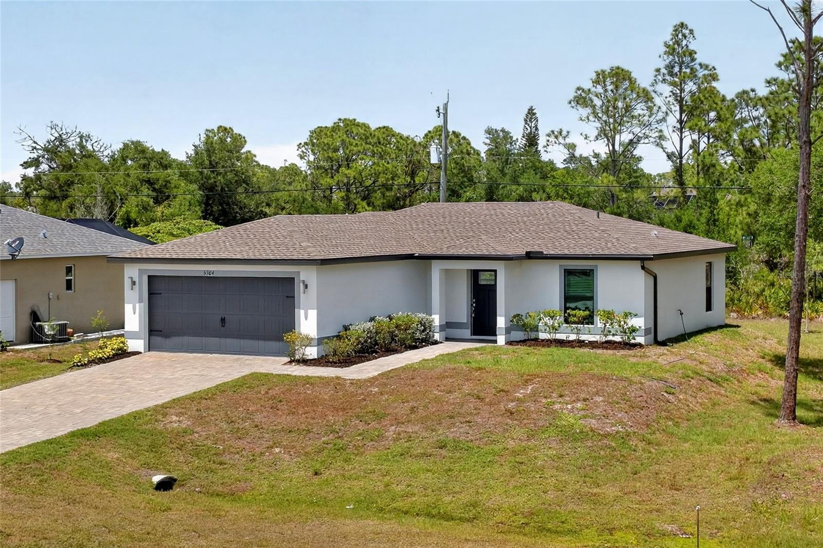 Single Family Residence in PORT CHARLOTTE, FL - Daniel Dourado