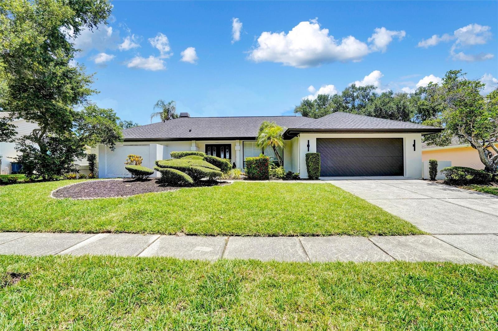 Single Family Residence em CLEARWATER, FL - Daniel Dourado