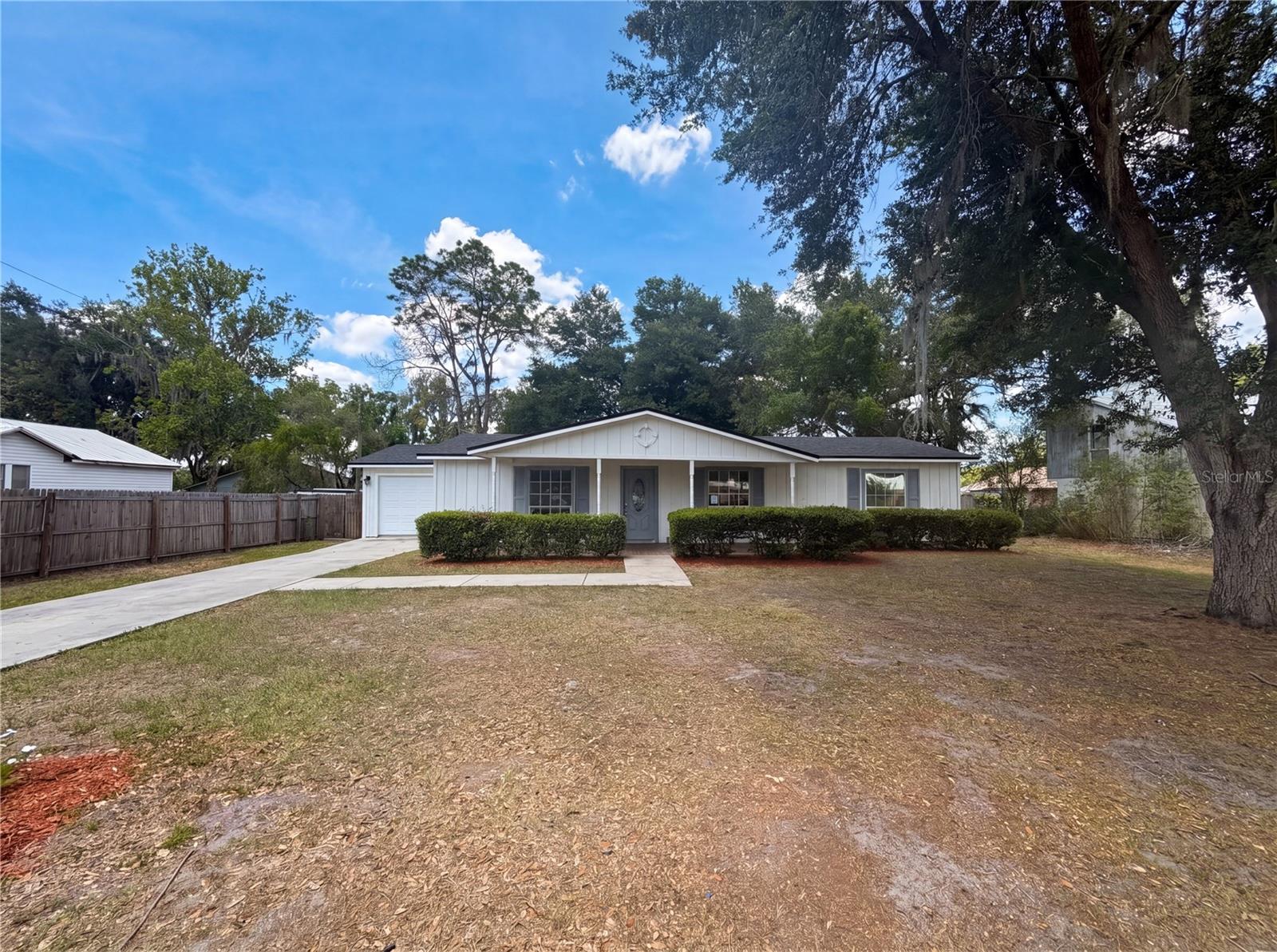Single Family Residence em FORT MEADE, FL - Daniel Dourado