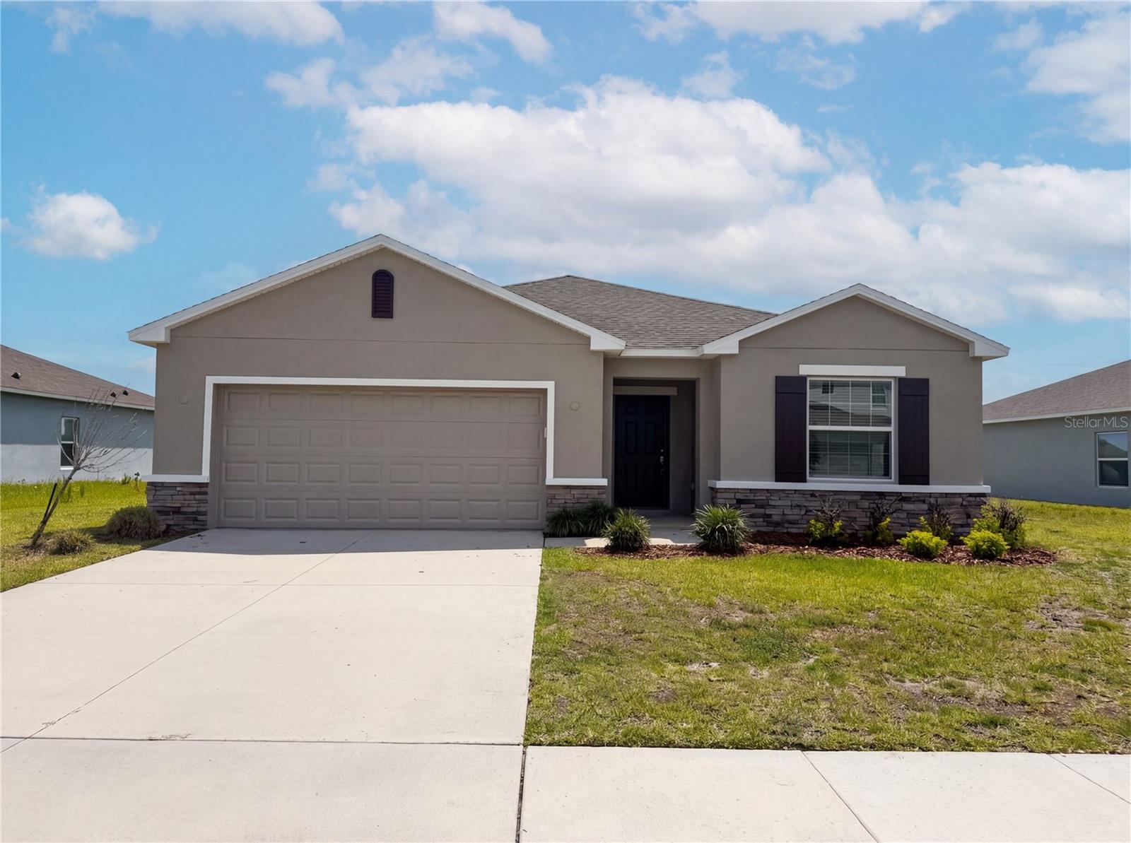 Single Family Residence em KISSIMMEE, FL - Daniel Dourado