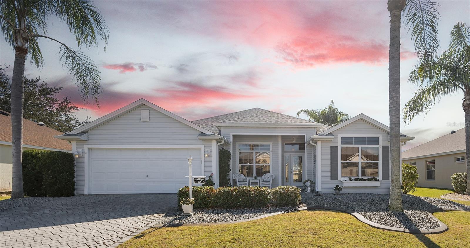 Single Family Residence in THE VILLAGES, FL - Daniel Dourado