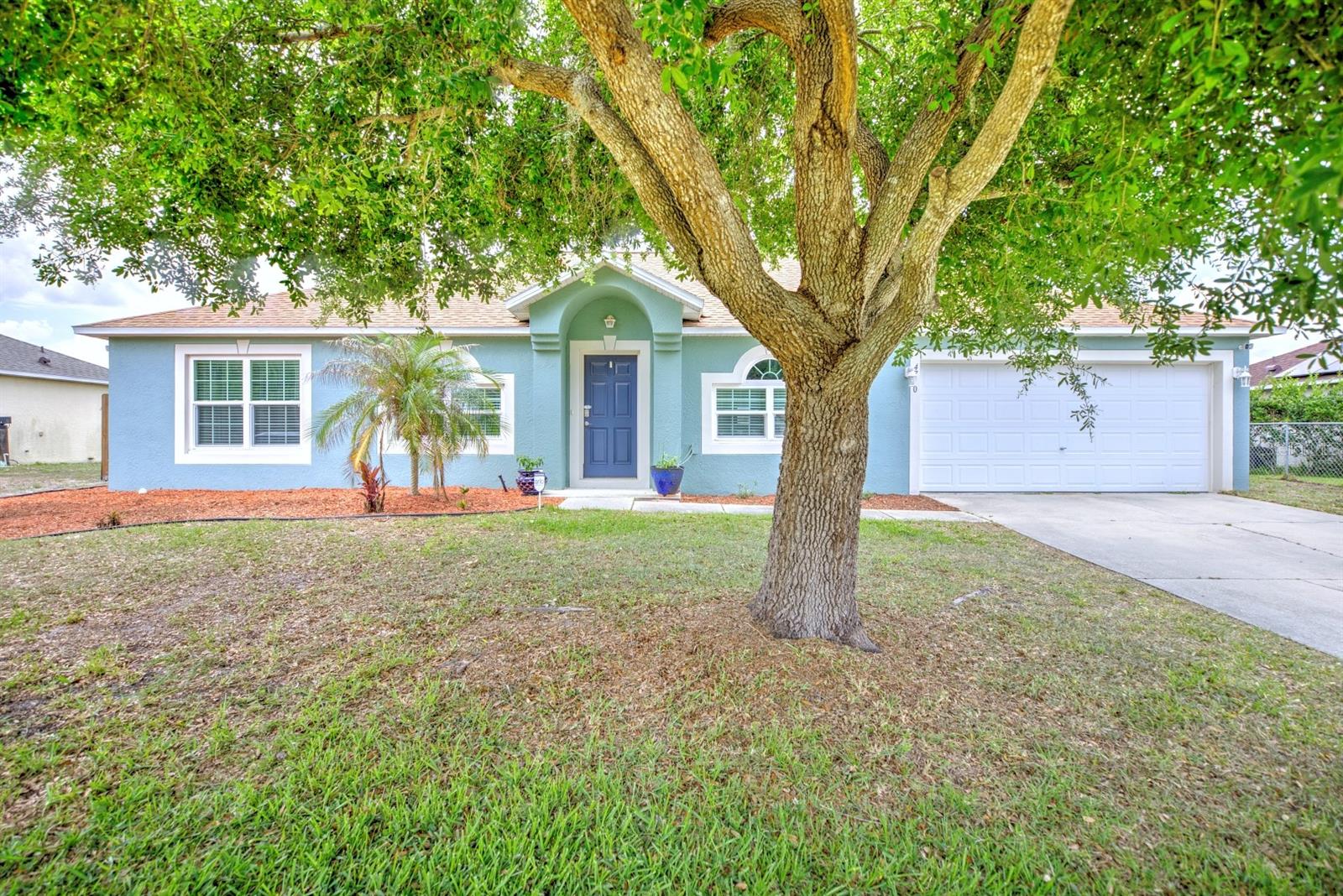 Single Family Residence in SEBRING, FL - Daniel Dourado