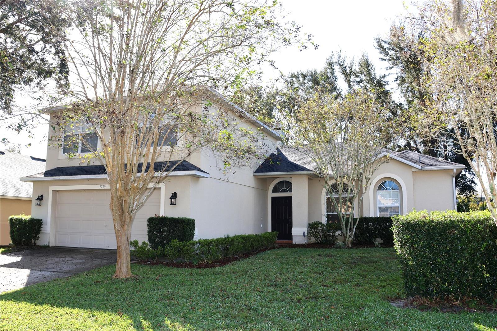 Single Family Residence in OVIEDO, FL - Daniel Dourado