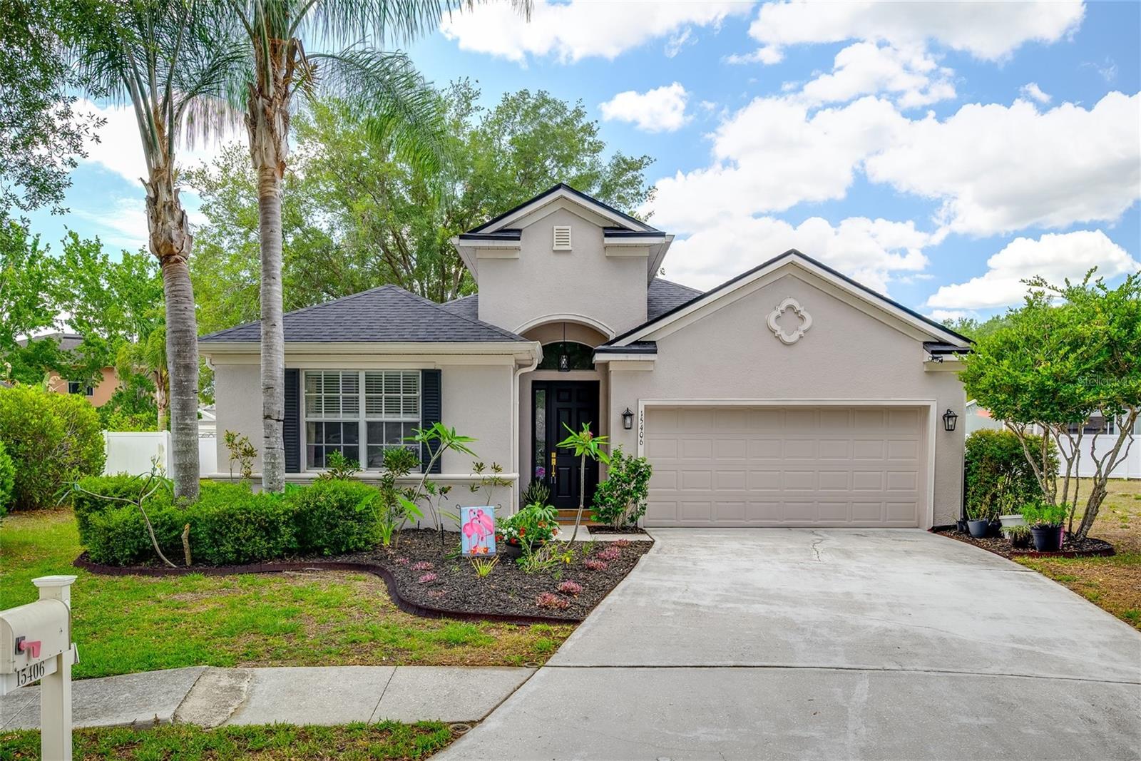 Single Family Residence in LAND O LAKES, FL - Daniel Dourado