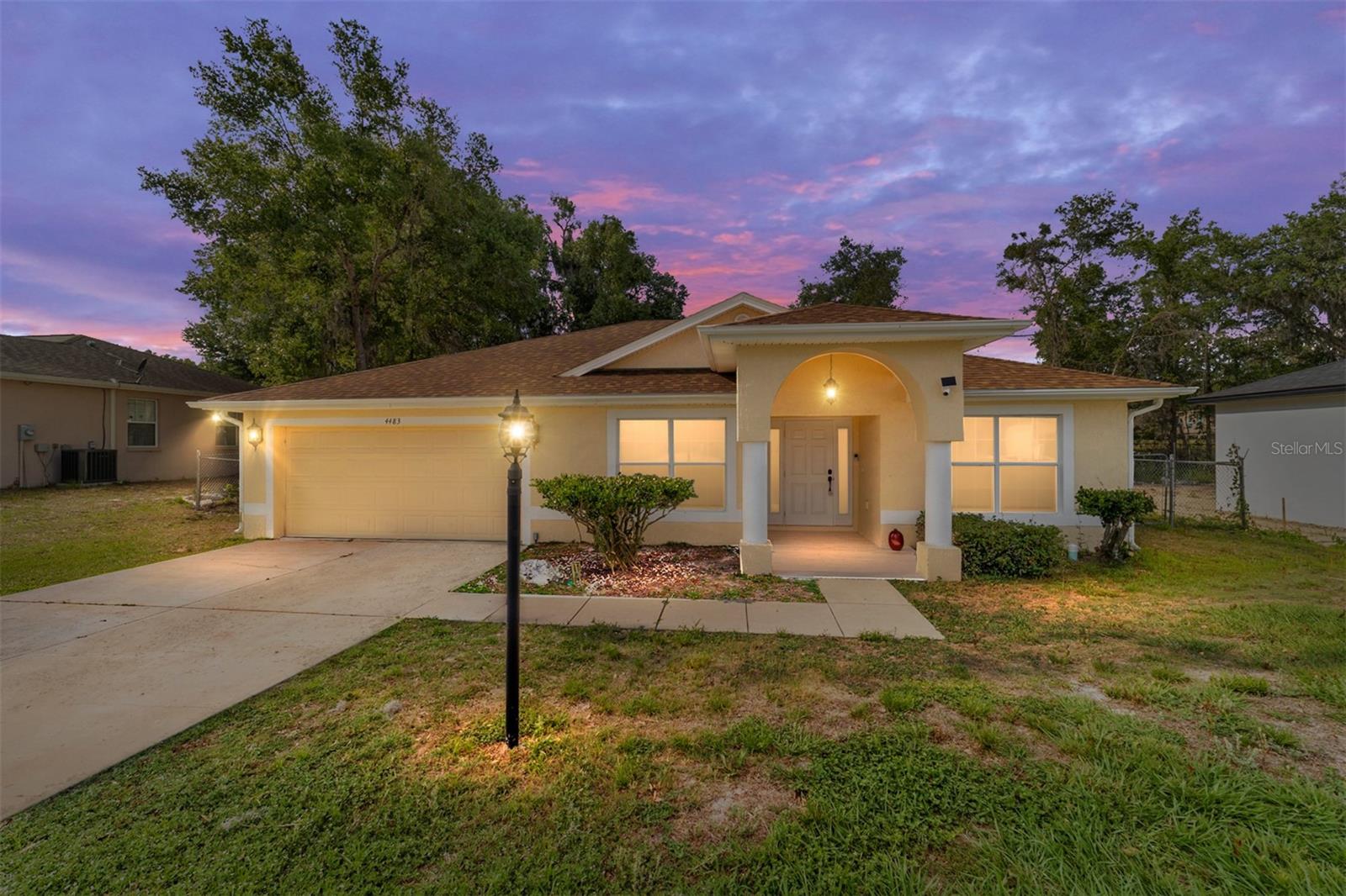 Single Family Residence in OCALA, FL - Daniel Dourado