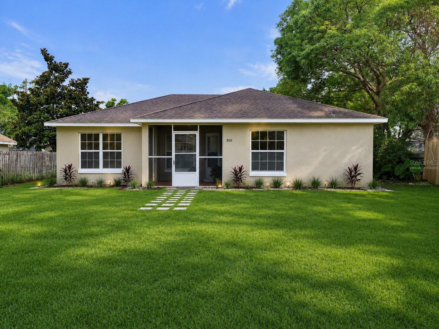 Single Family Residence in ST CLOUD, FL - Daniel Dourado