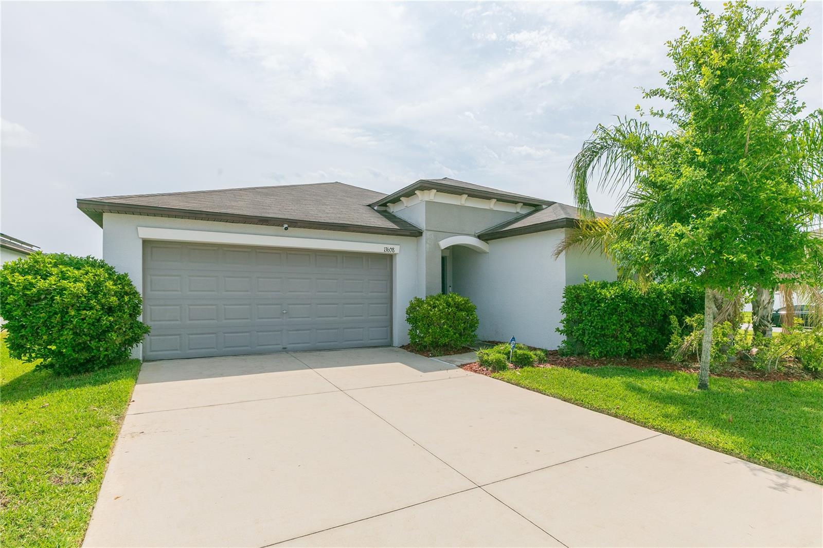 Single Family Residence em RIVERVIEW, FL - Daniel Dourado