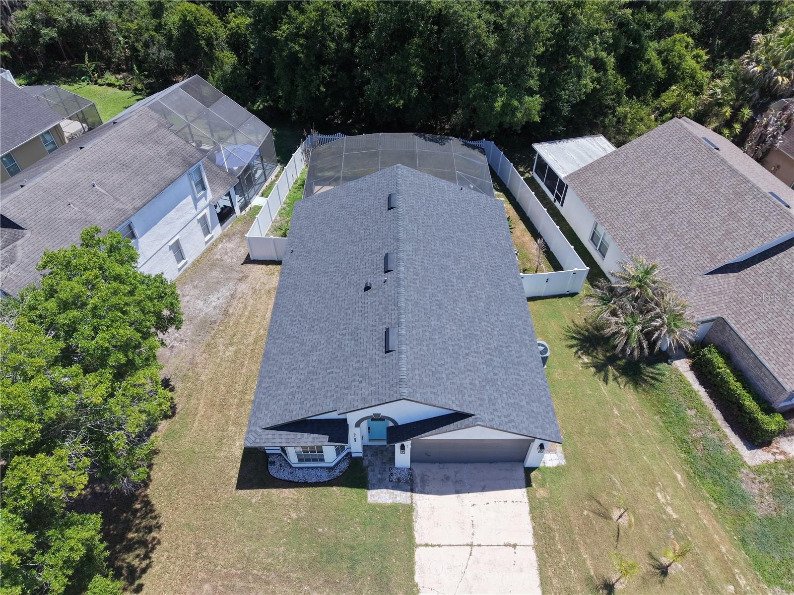 Single Family Residence in ORLANDO, FL - Daniel Dourado