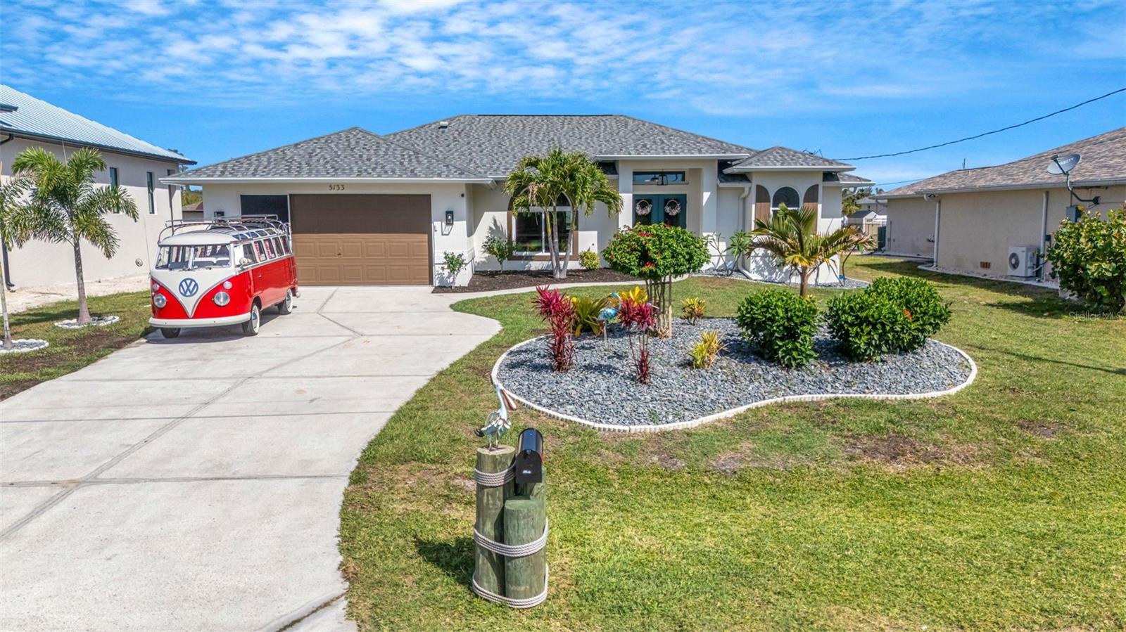 Single Family Residence in PORT CHARLOTTE, FL - Daniel Dourado