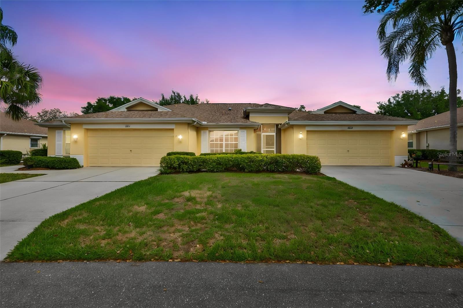 Condominium in SUN CITY CENTER, FL - Daniel Dourado
