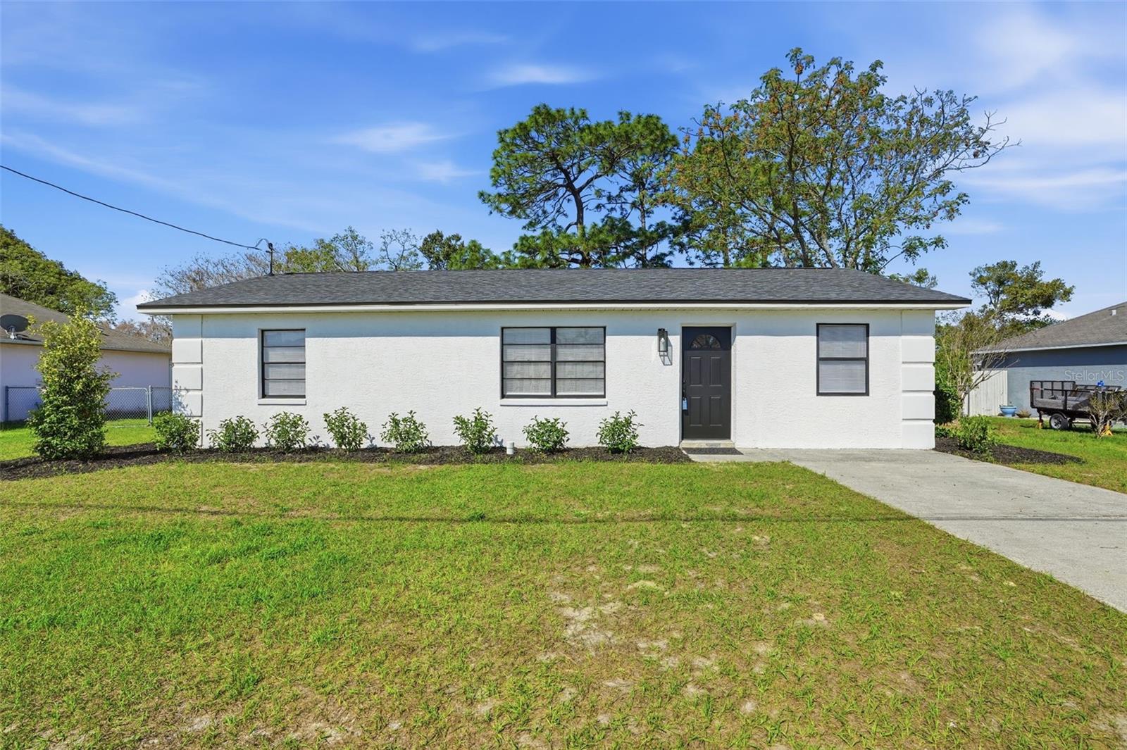 Single Family Residence em SPRING HILL, FL - Daniel Dourado