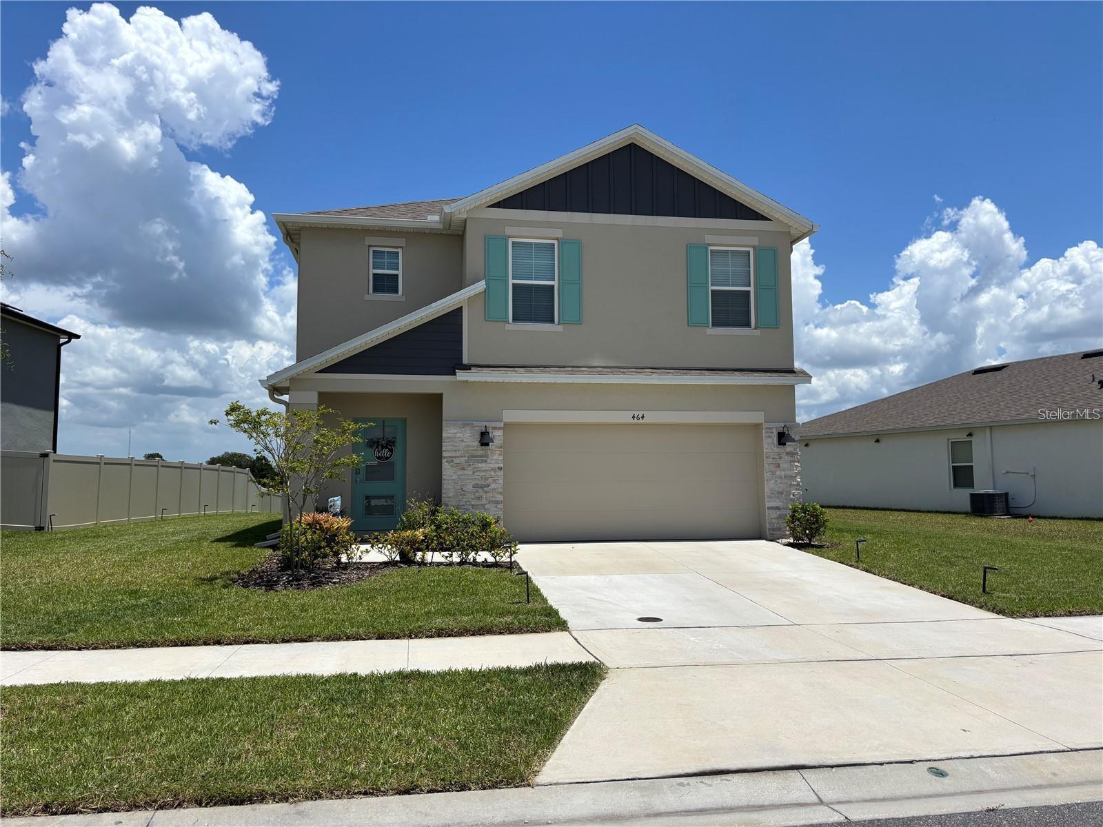 Single Family Residence in ST CLOUD, FL - Daniel Dourado