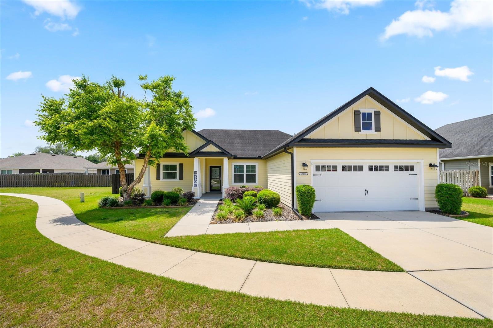 Single Family Residence in HIGH SPRINGS, FL - Daniel Dourado