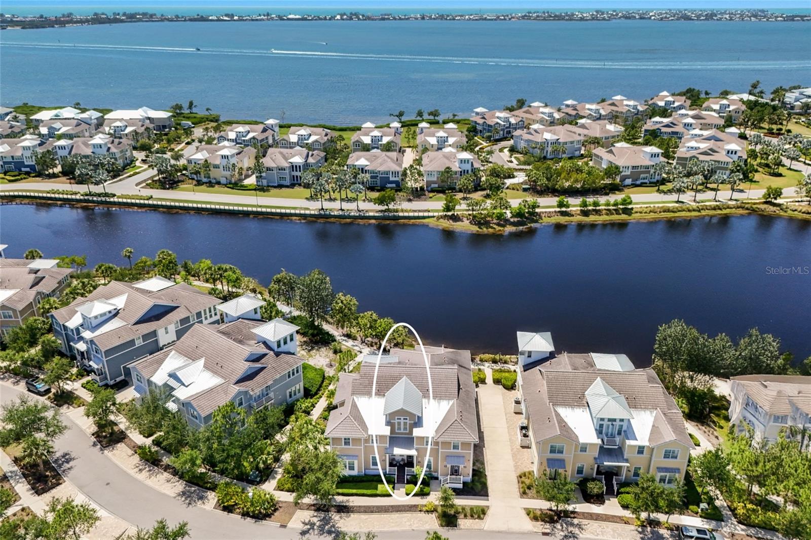 Condominium in BRADENTON, FL - Daniel Dourado