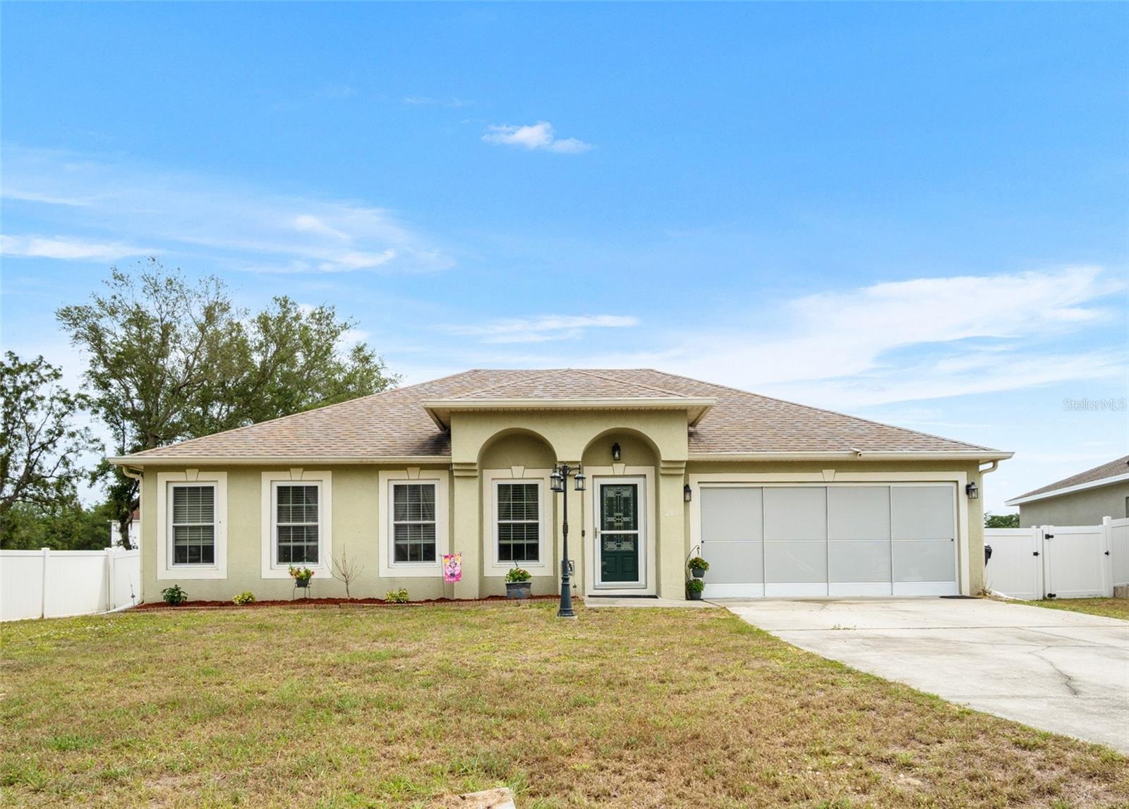 Single Family Residence em POINCIANA, FL - Daniel Dourado