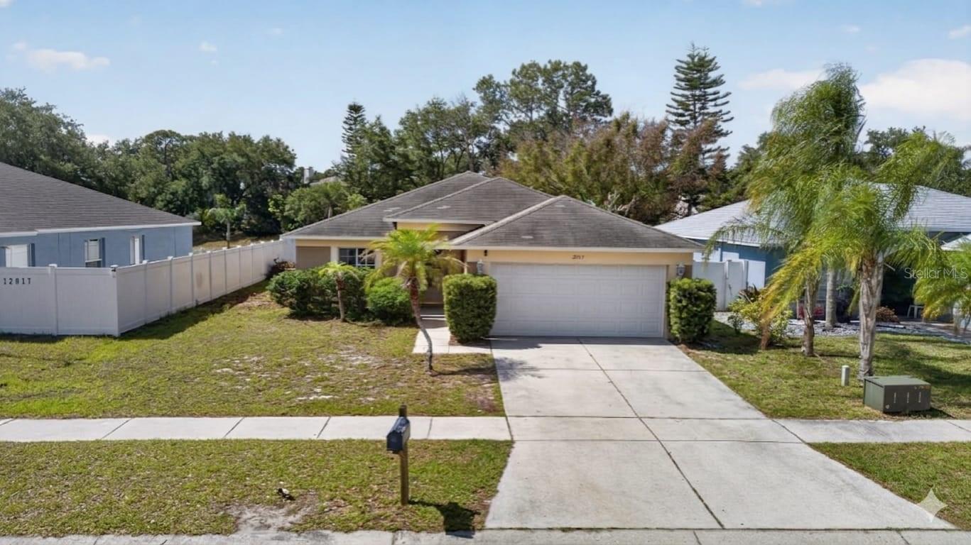 Single Family Residence em RIVERVIEW, FL - Daniel Dourado