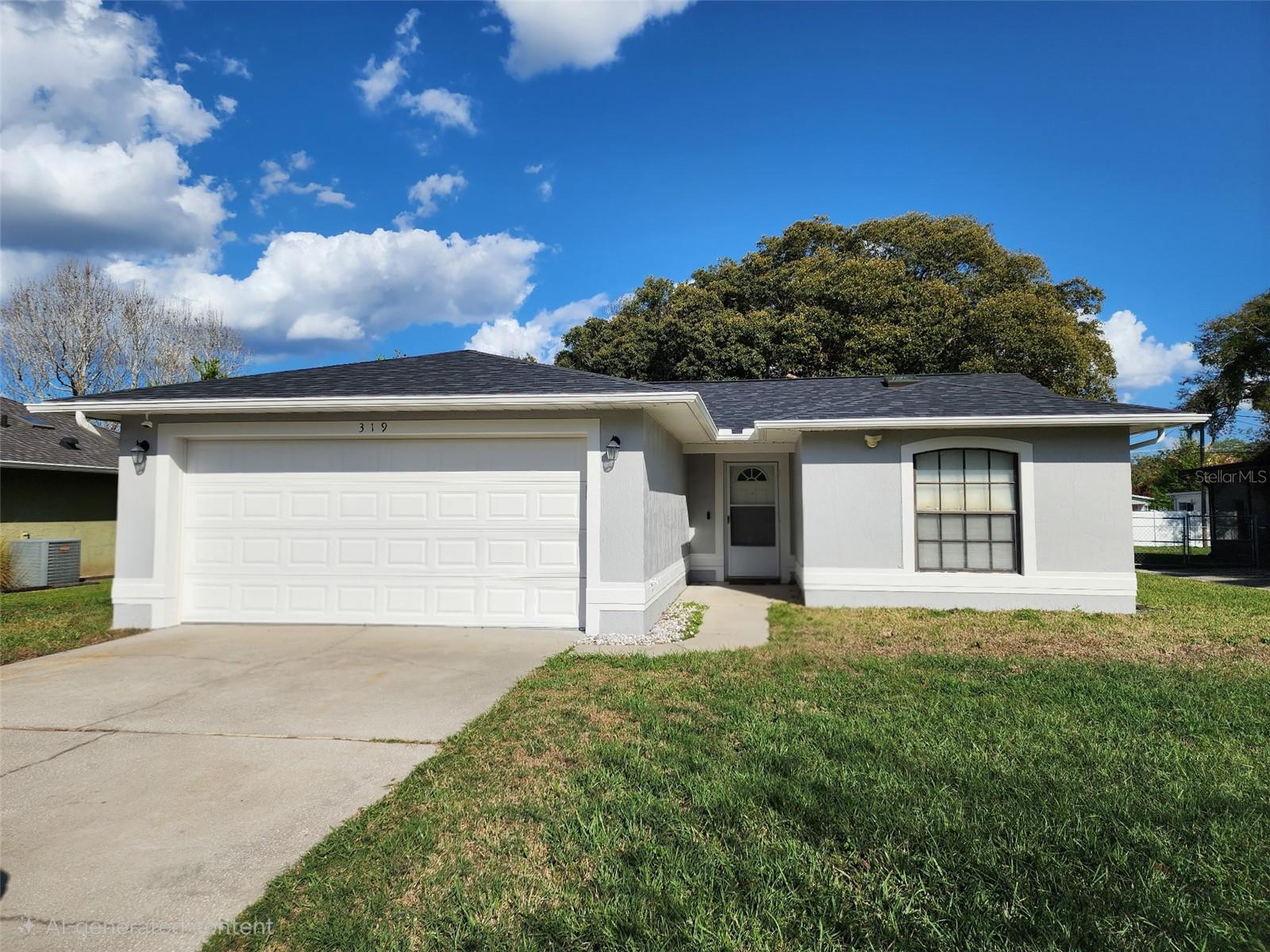 Single Family Residence in ST CLOUD, FL - Daniel Dourado