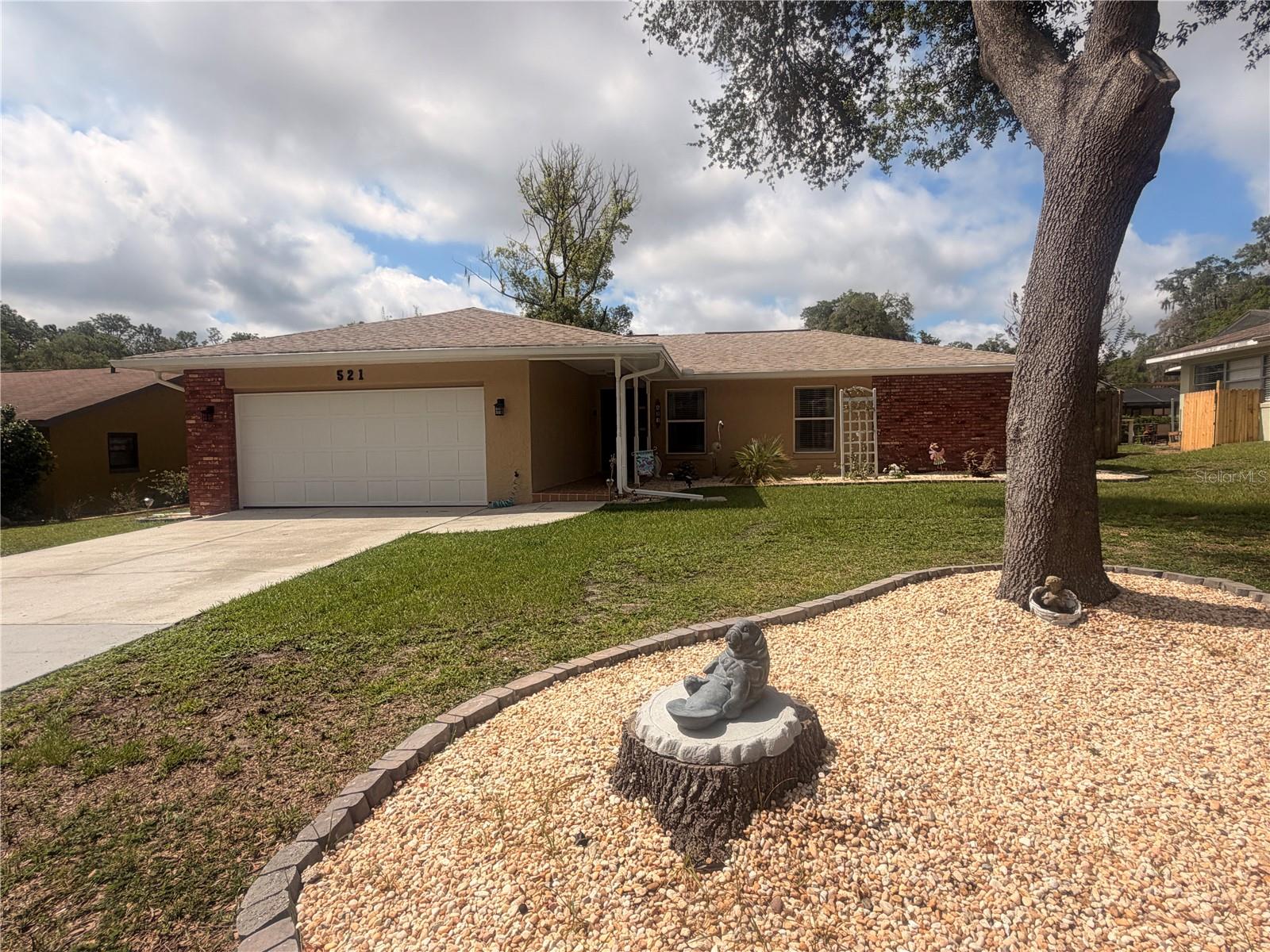 Single Family Residence em INVERNESS, FL - Daniel Dourado