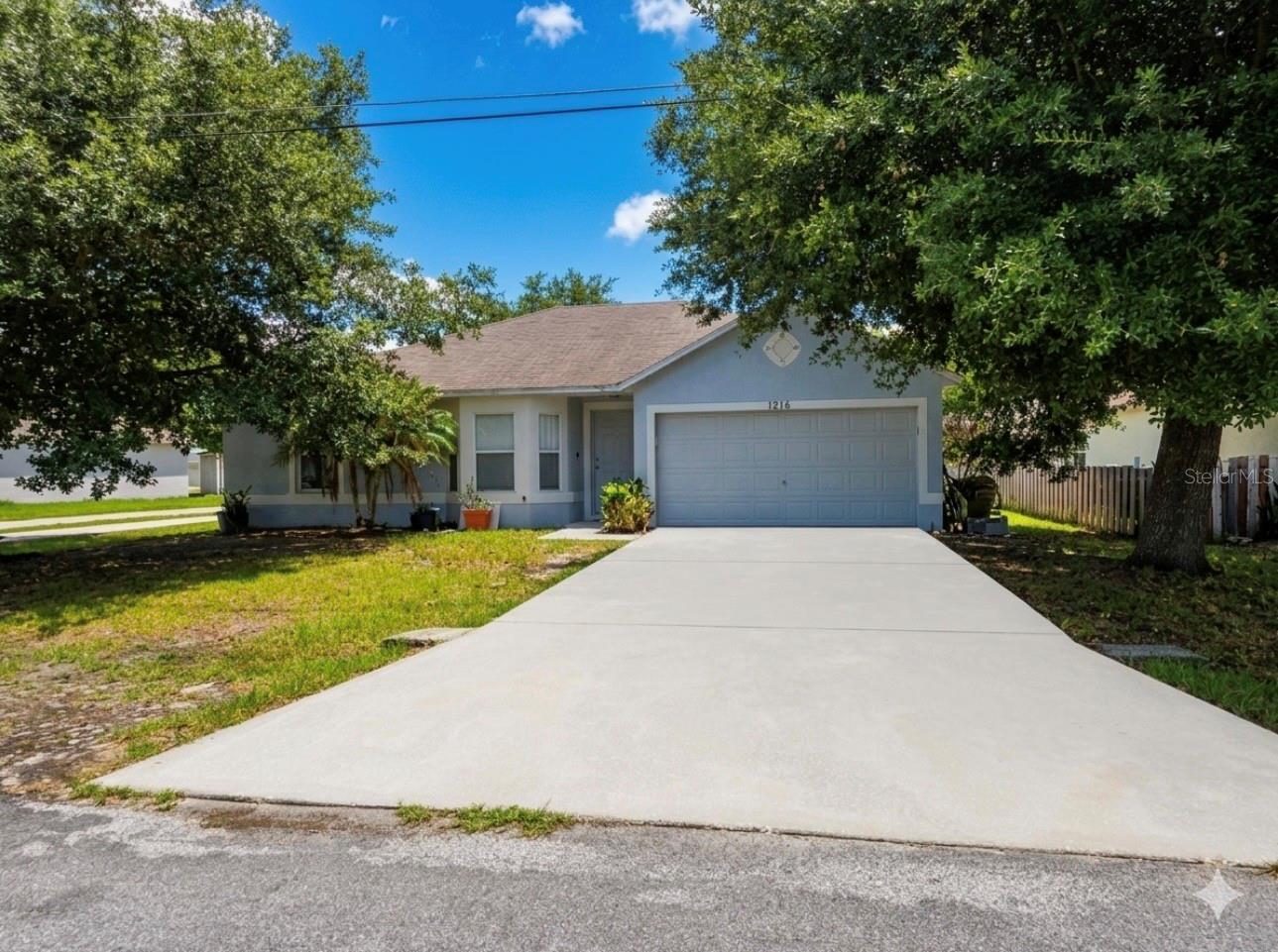 Single Family Residence em KISSIMMEE, FL - Daniel Dourado