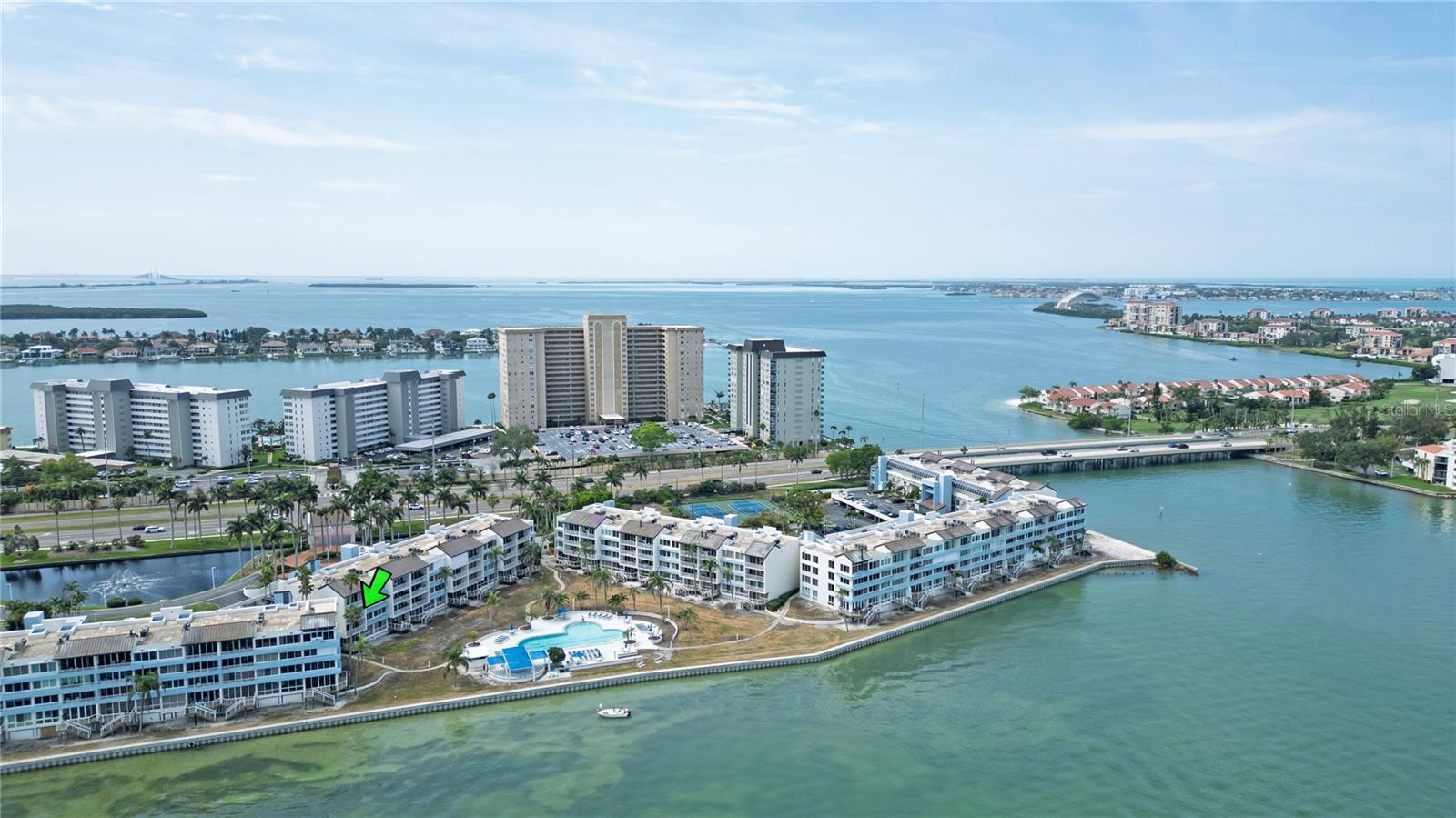 Condominium em ST PETERSBURG, FL - Daniel Dourado