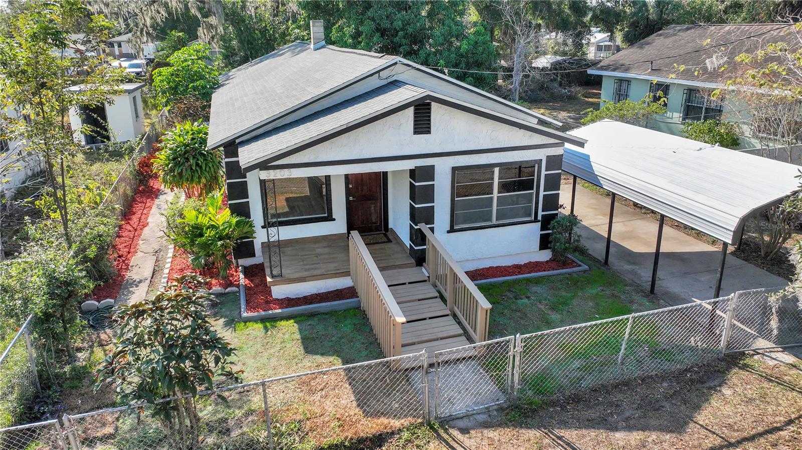 Single Family Residence em TAMPA, FL - Daniel Dourado