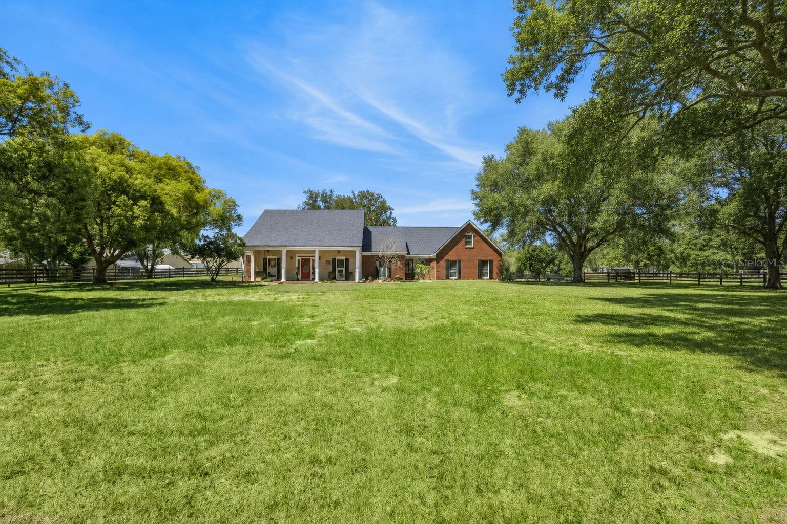 Single Family Residence em MONTVERDE, FL - Daniel Dourado