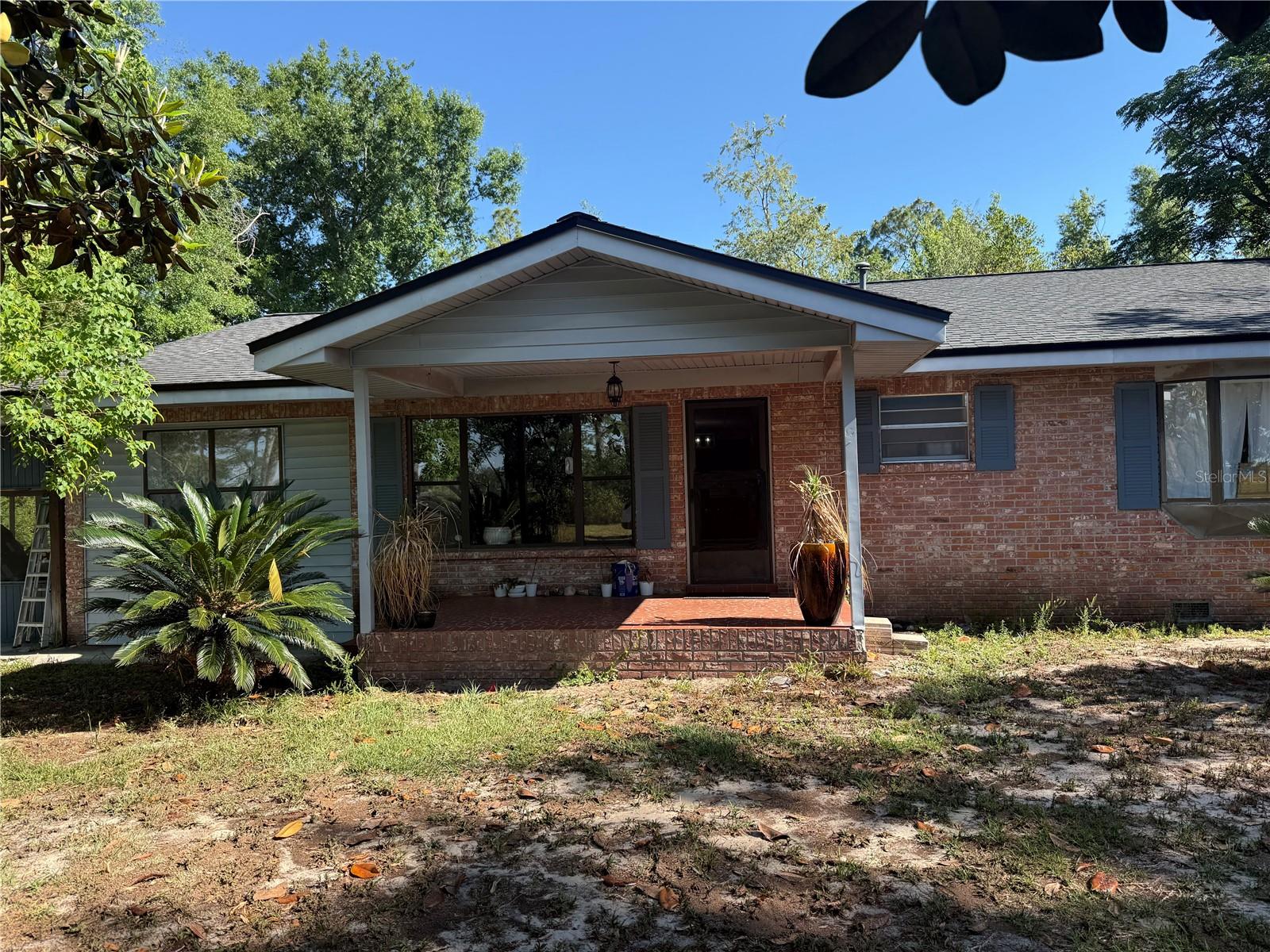 Single Family Residence in LIVE OAK, FL - Daniel Dourado