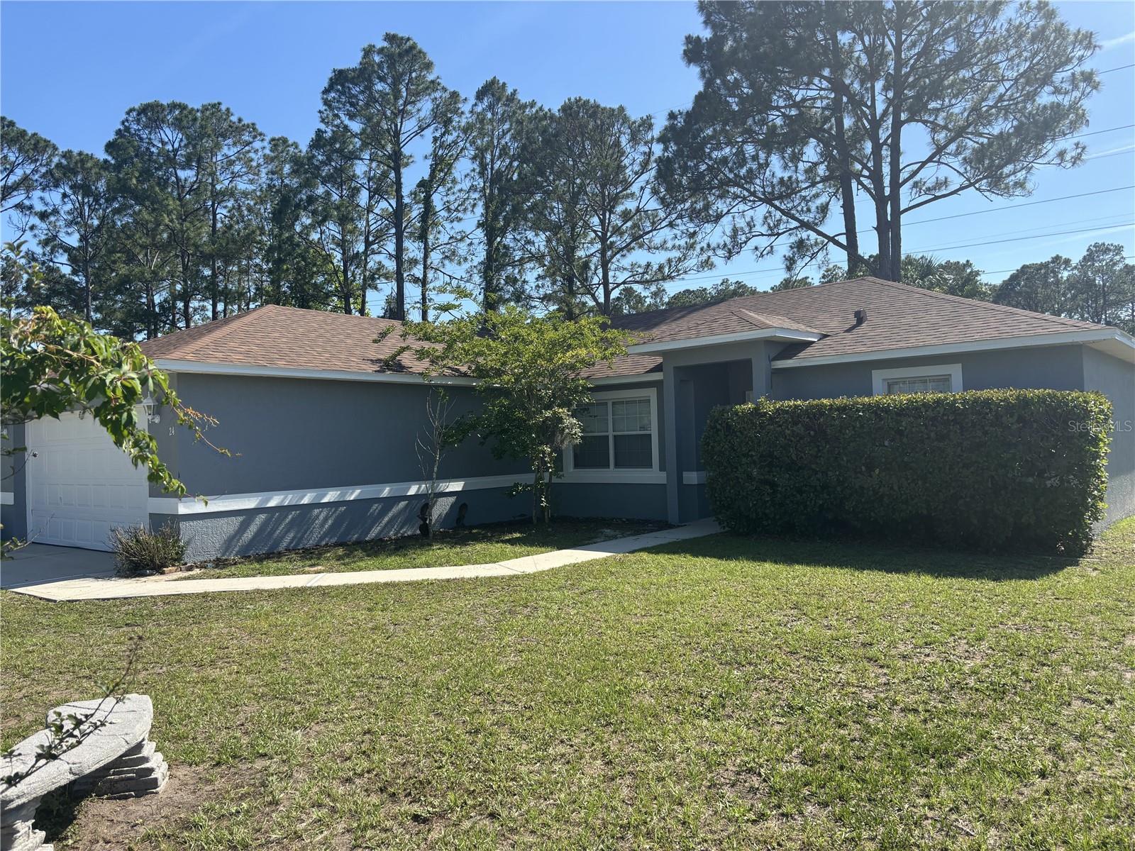 Single Family Residence in PALM COAST, FL - Daniel Dourado