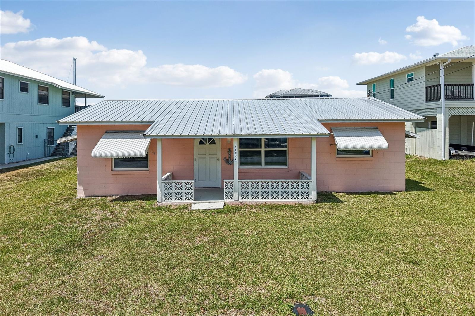 Single Family Residence in HERNANDO BEACH, FL - Daniel Dourado