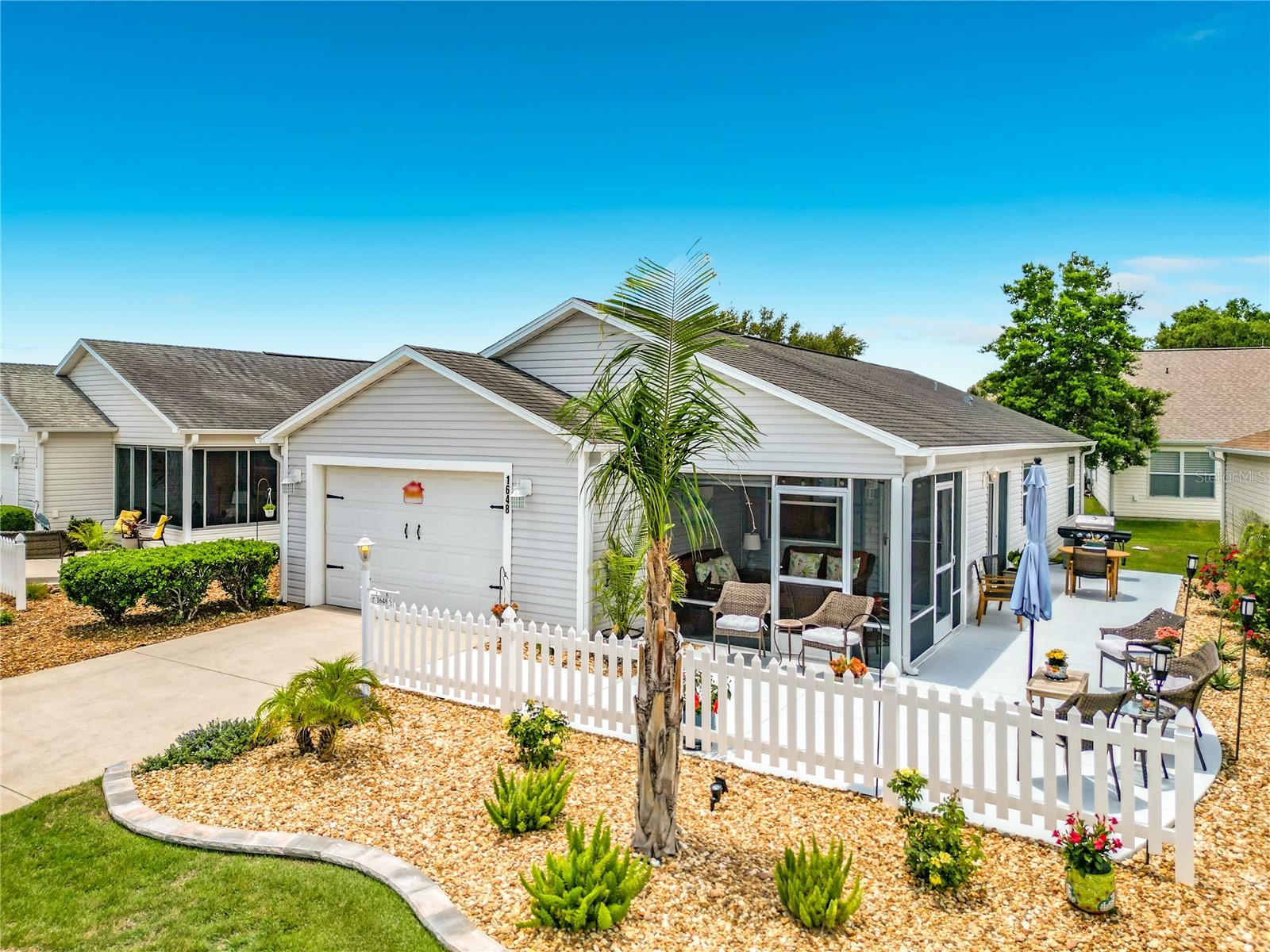 Villa in THE VILLAGES, FL - Daniel Dourado
