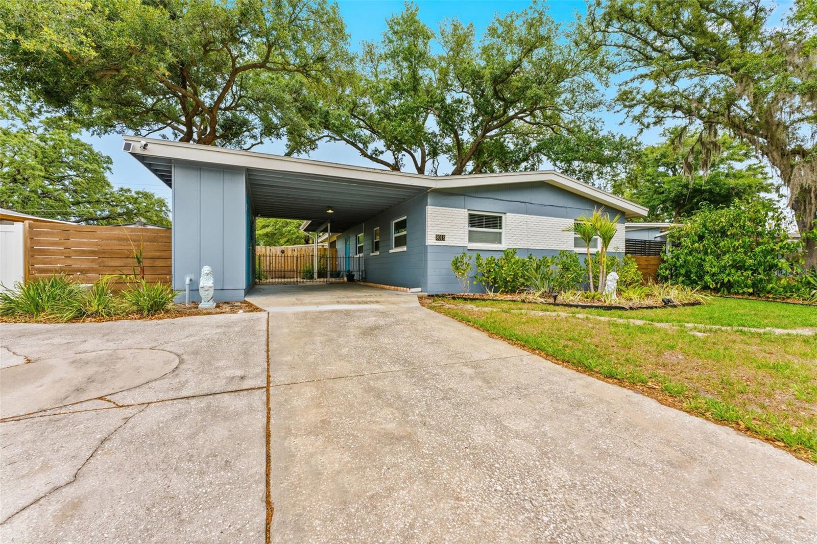 Single Family Residence em TAMPA, FL - Daniel Dourado