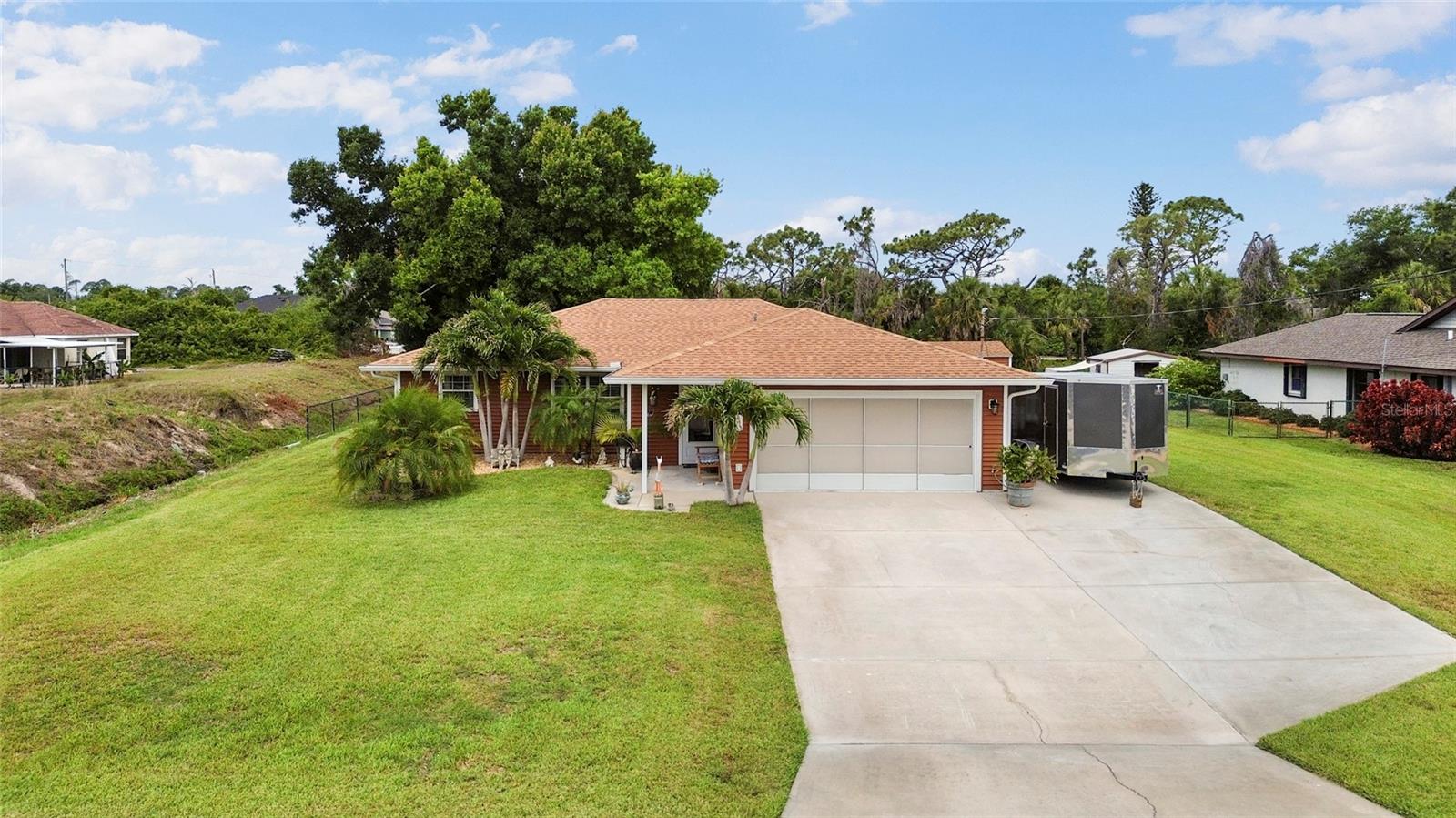 Single Family Residence in ENGLEWOOD, FL - Daniel Dourado