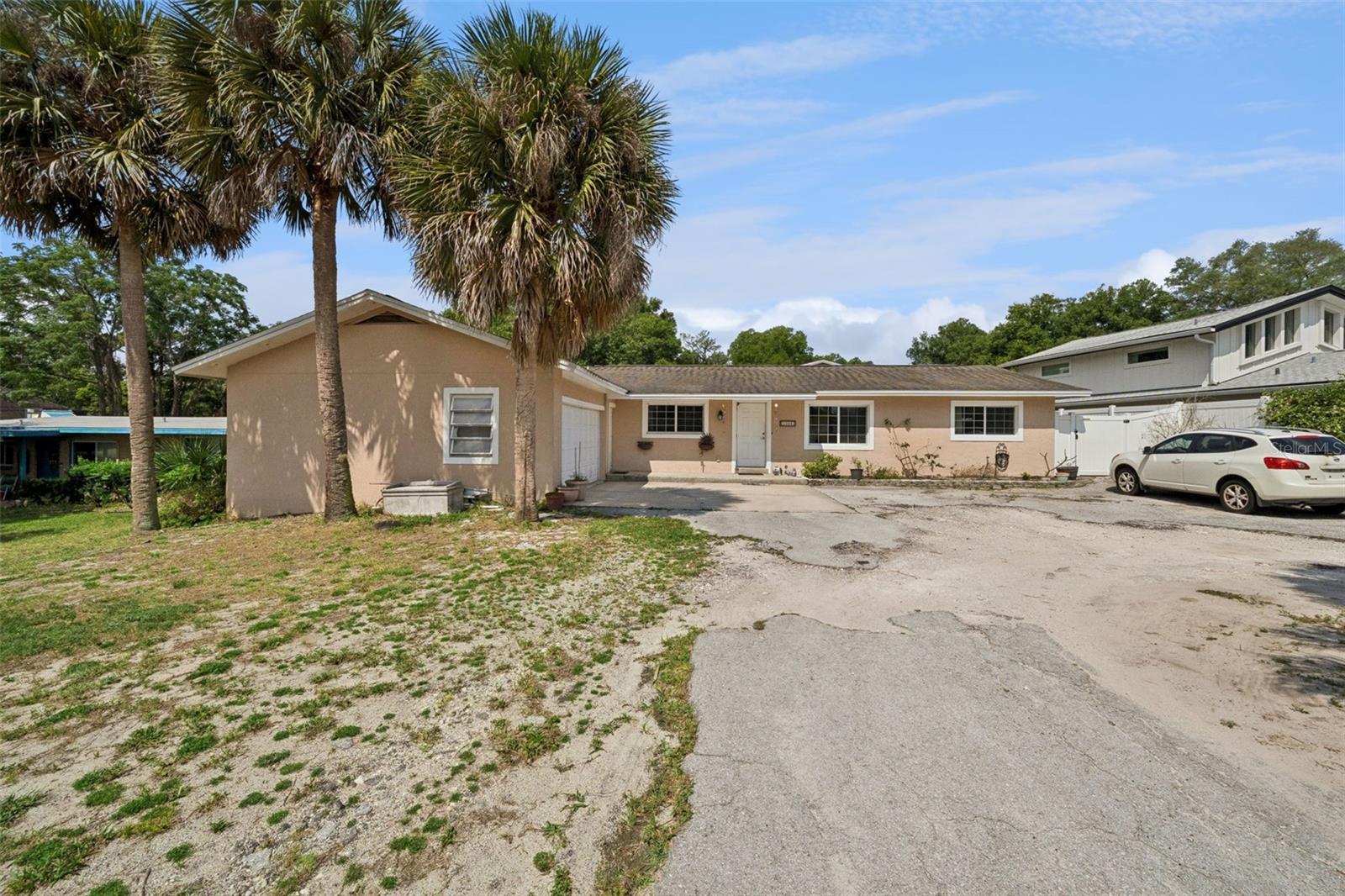 Single Family Residence in CASSELBERRY, FL - Daniel Dourado