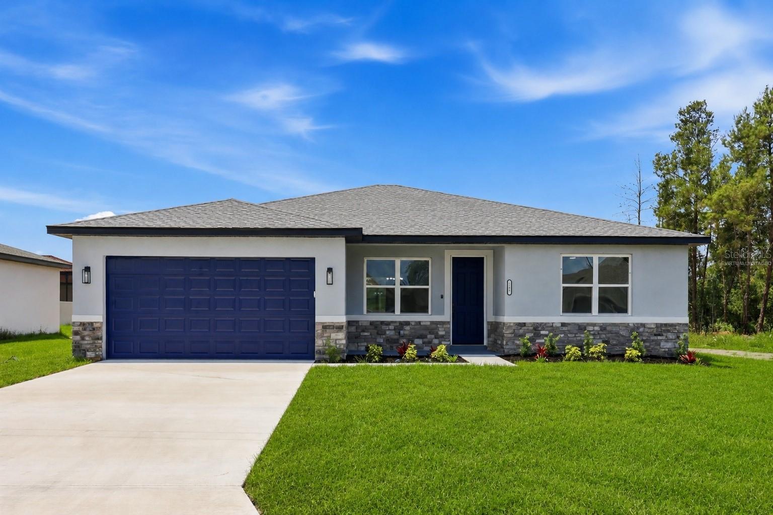 Single Family Residence em KISSIMMEE, FL - Daniel Dourado