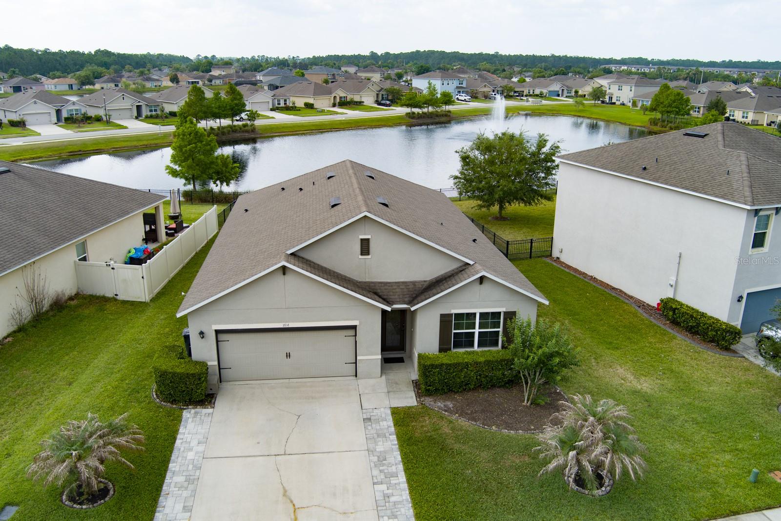 Single Family Residence em PORT ORANGE, FL - Daniel Dourado
