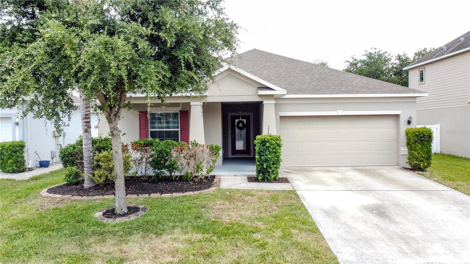 Single Family Residence in DAVENPORT, FL - Daniel Dourado