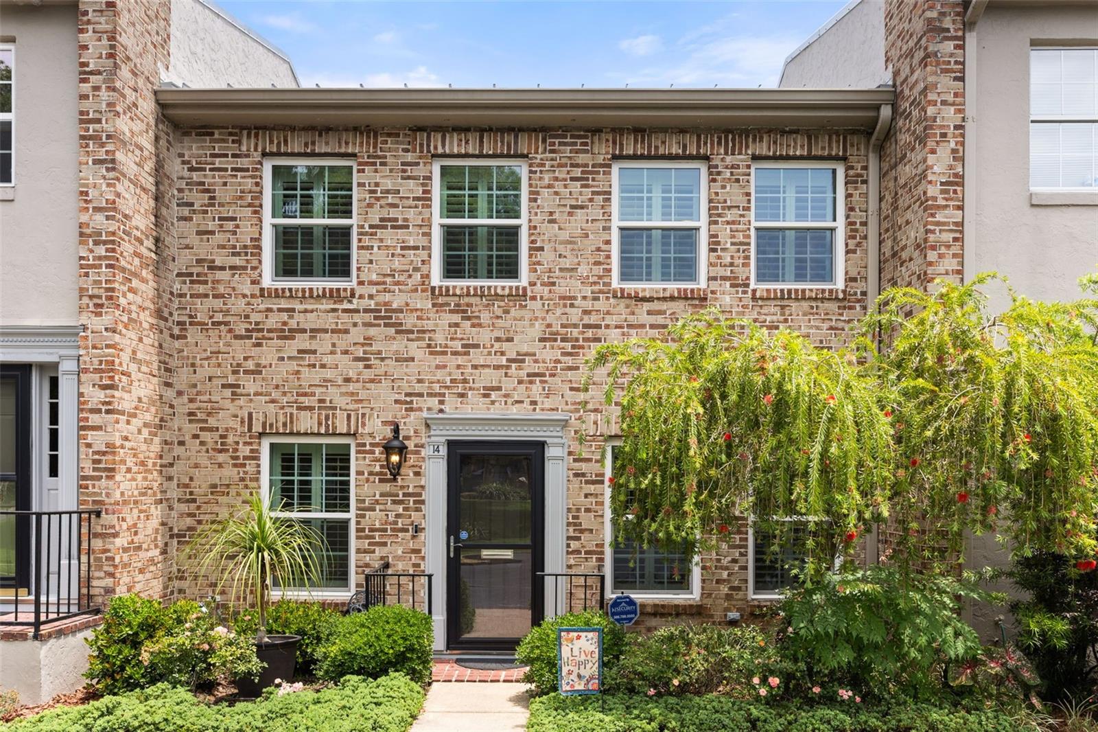 Condominium in DELAND, FL - Daniel Dourado