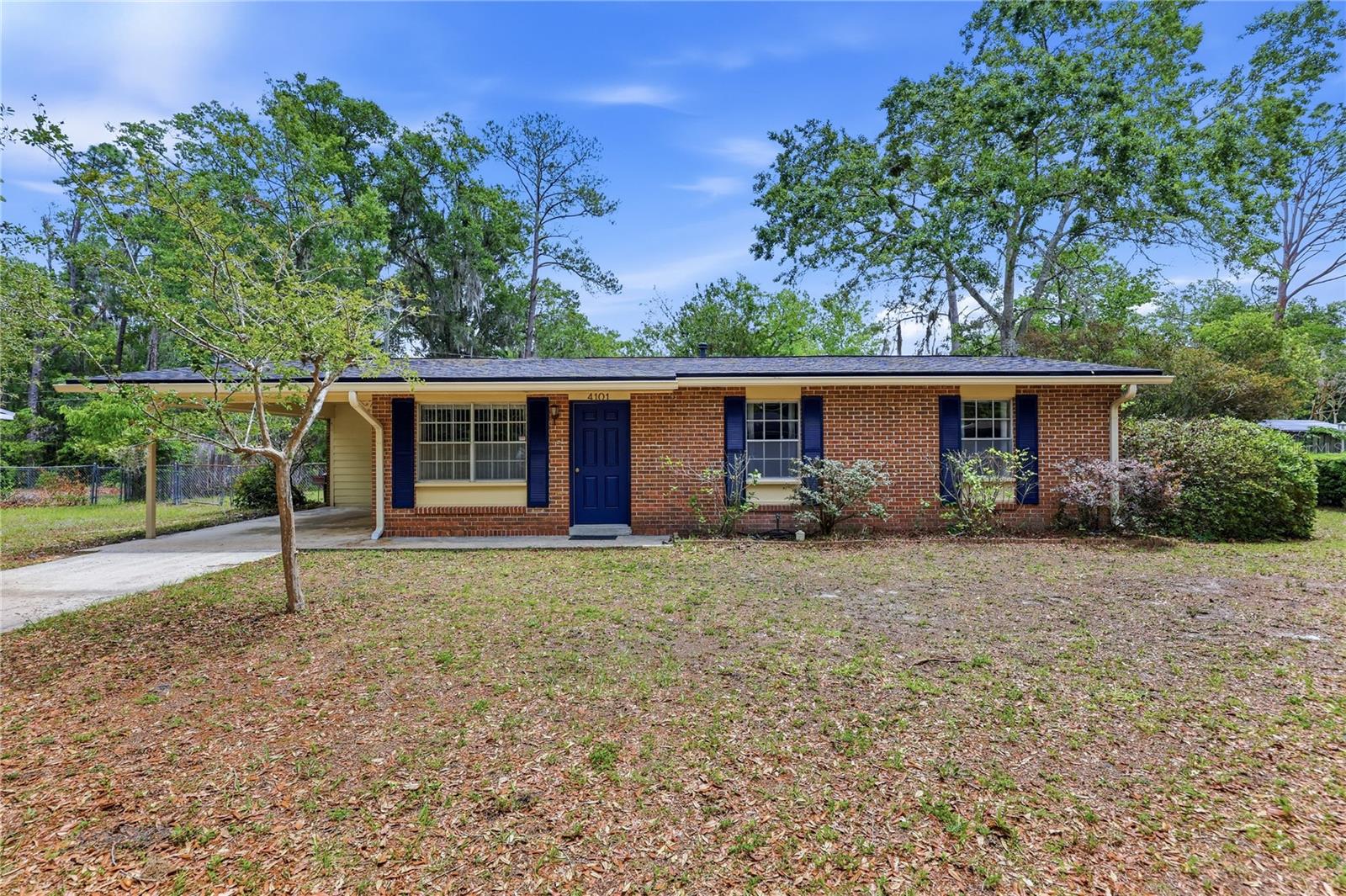 Single Family Residence em GAINESVILLE, FL - Daniel Dourado