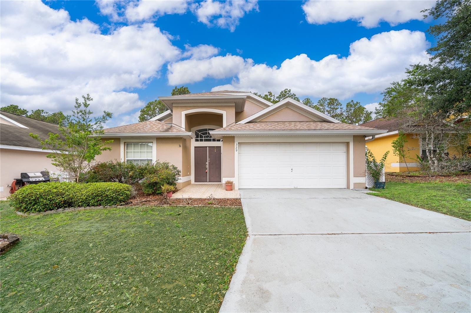 Single Family Residence in DAVENPORT, FL - Daniel Dourado