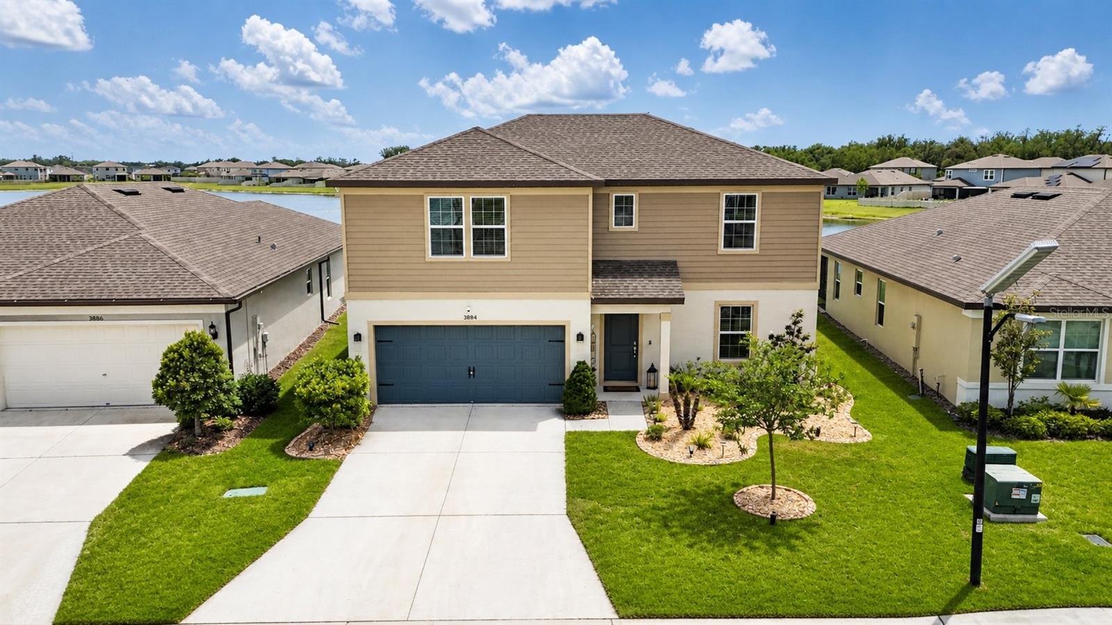 Single Family Residence in PLANT CITY, FL - Daniel Dourado