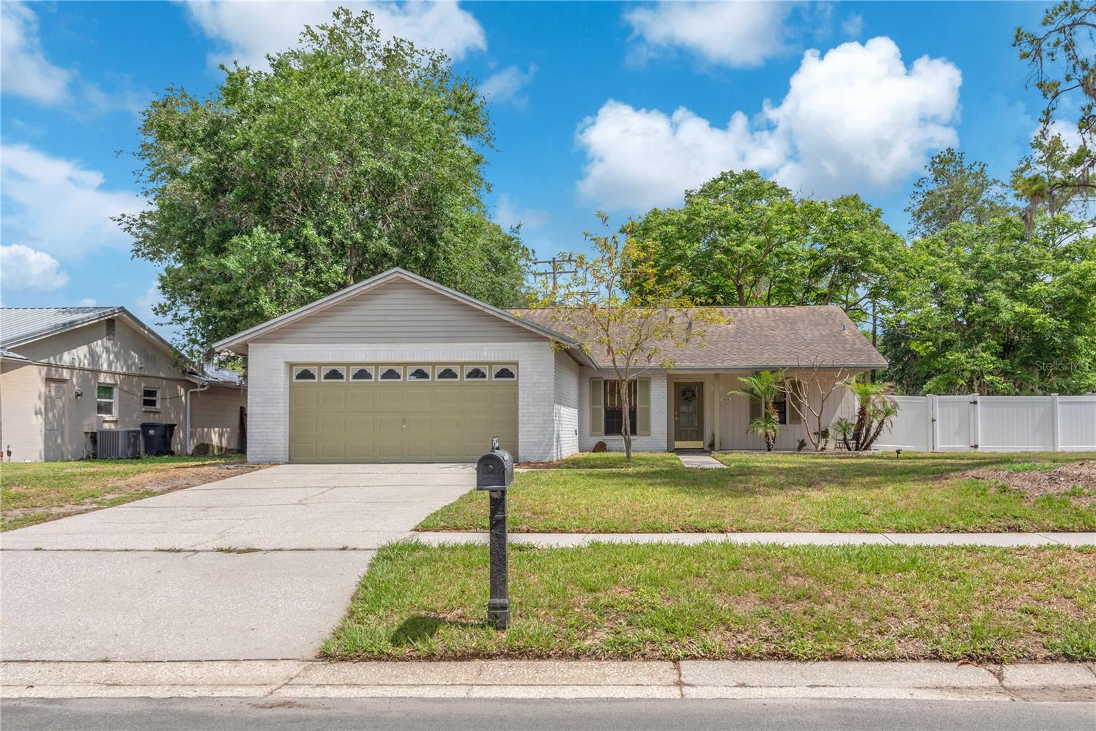 Single Family Residence em VALRICO, FL - Daniel Dourado