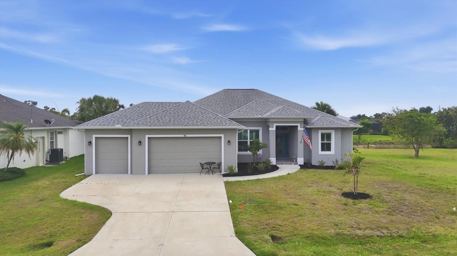 Single Family Residence in ROTONDA WEST, FL - Daniel Dourado