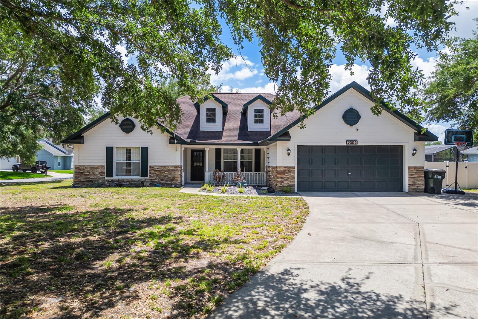 Single Family Residence em KISSIMMEE, FL - Daniel Dourado