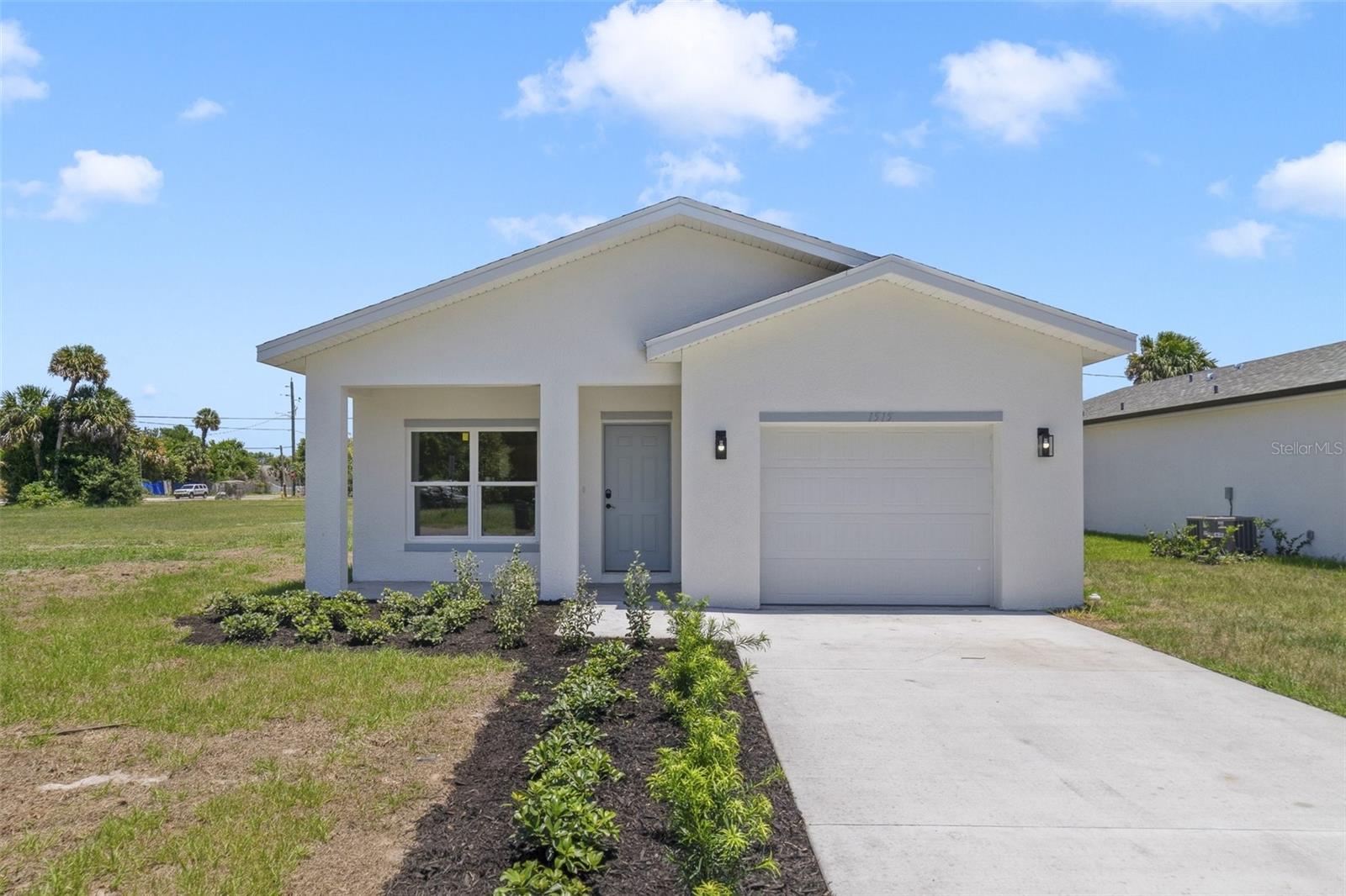 Single Family Residence in TITUSVILLE, FL - Daniel Dourado