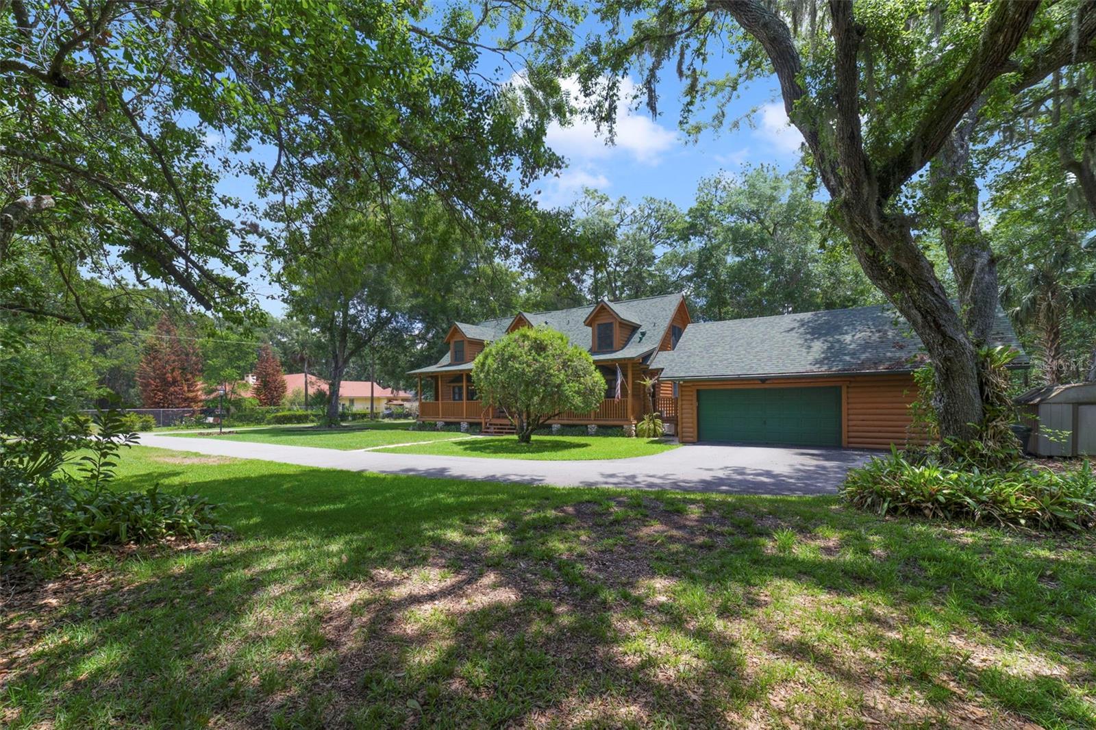 Single Family Residence in SANFORD, FL - Daniel Dourado