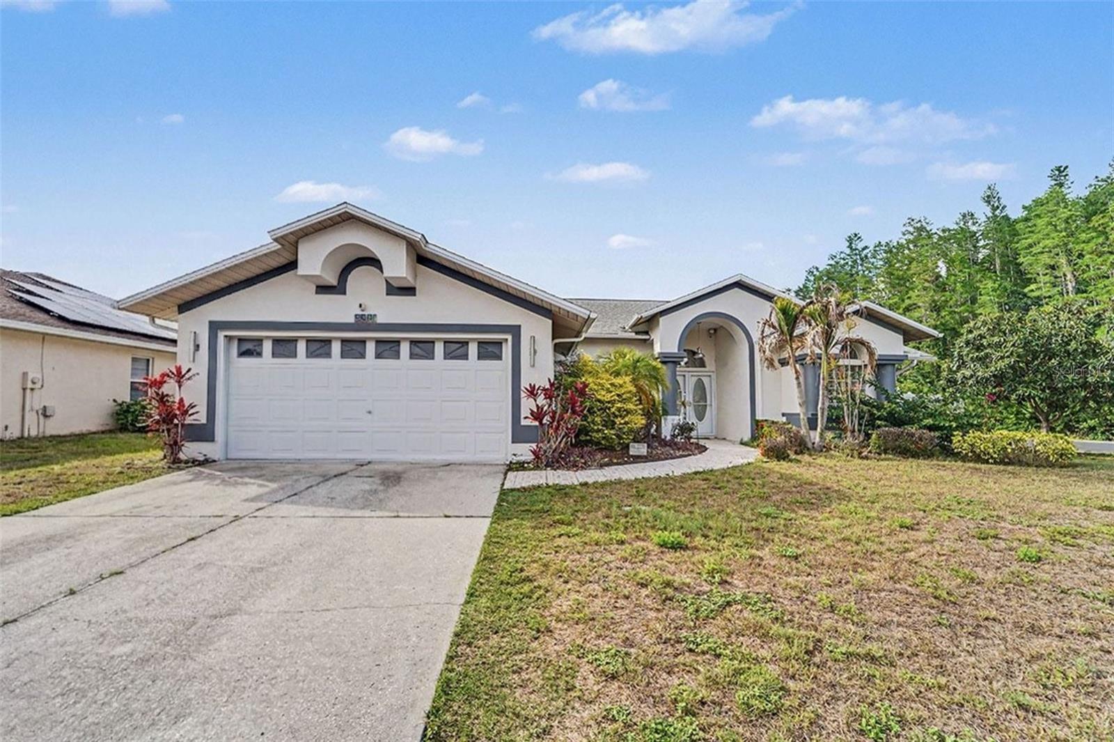 Single Family Residence in NEW PORT RICHEY, FL - Daniel Dourado